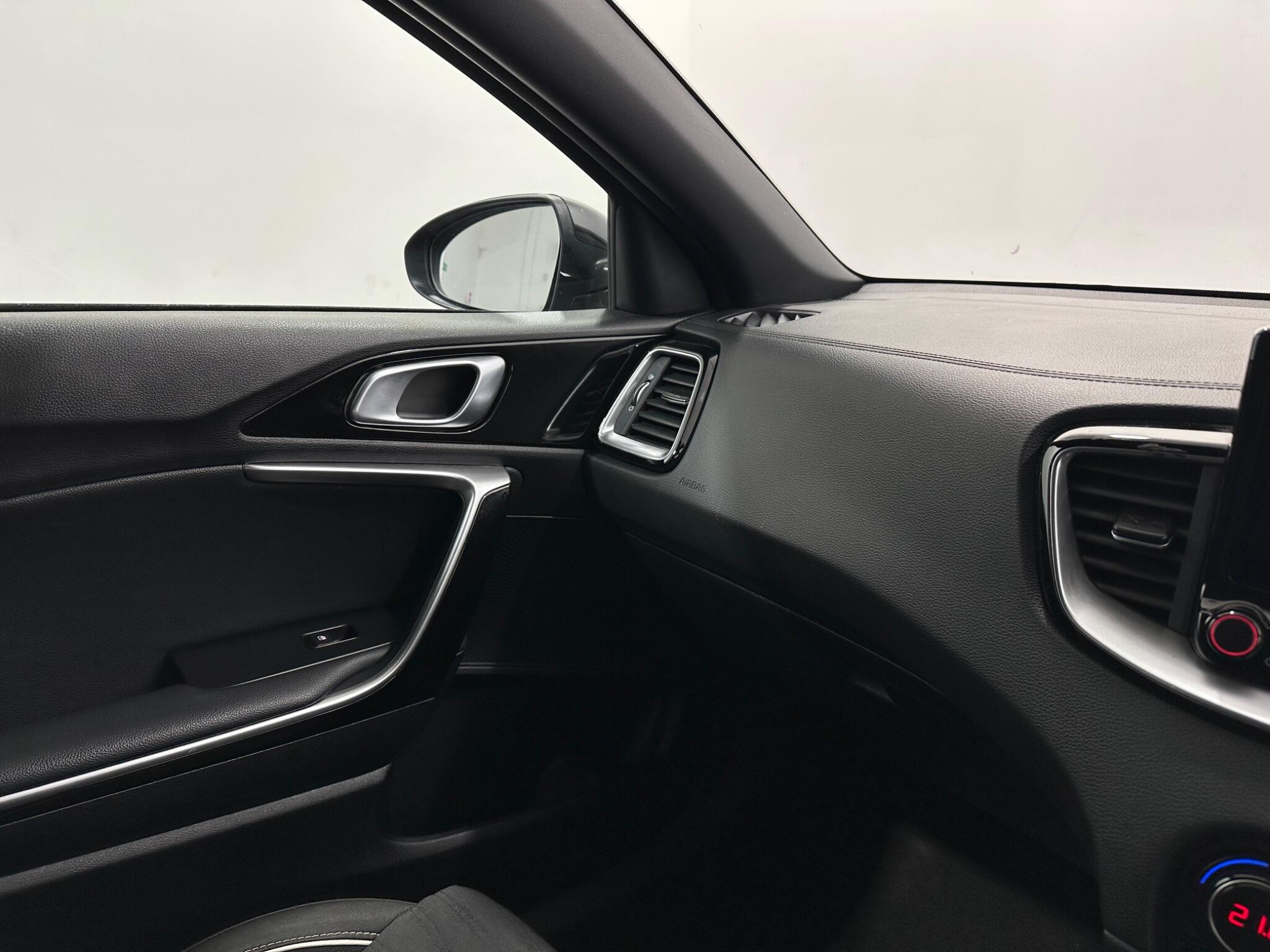 Kia Xceed view 28