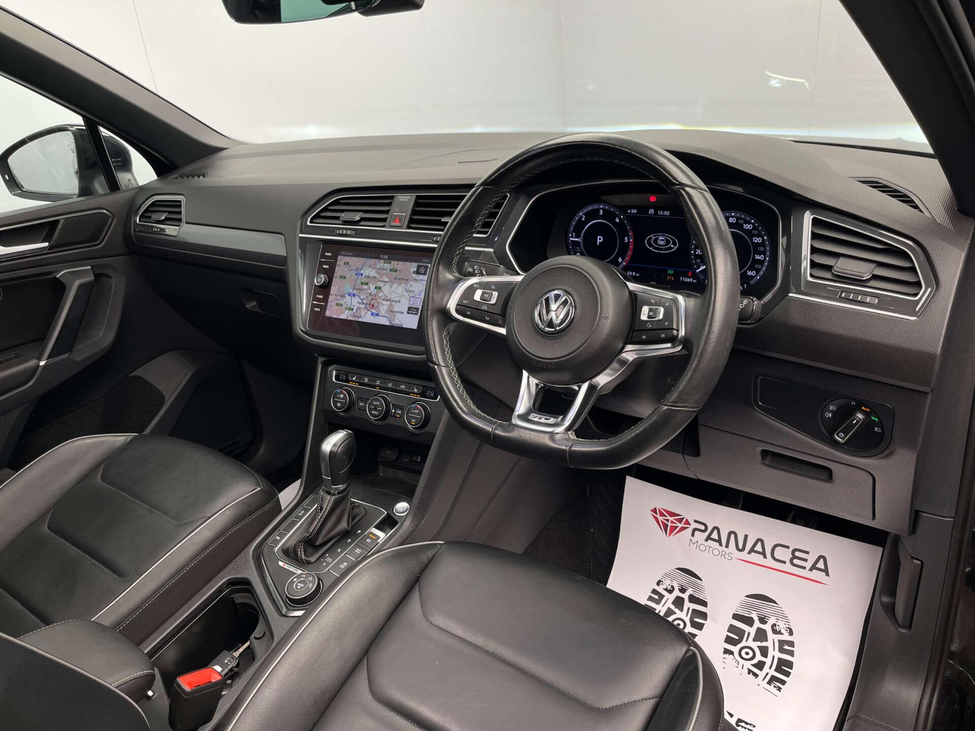 Volkswagen Tiguan view 10