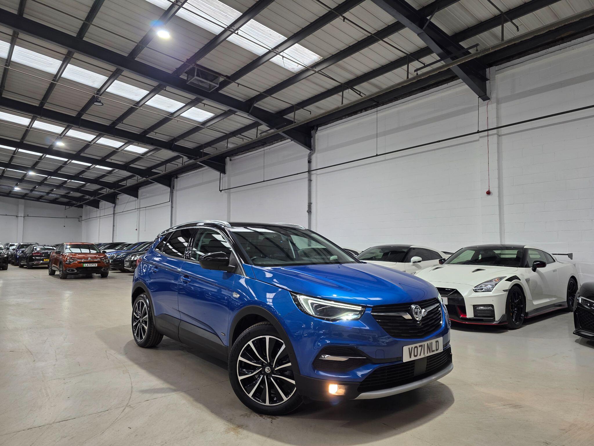 Vauxhall Grandland X view 3
