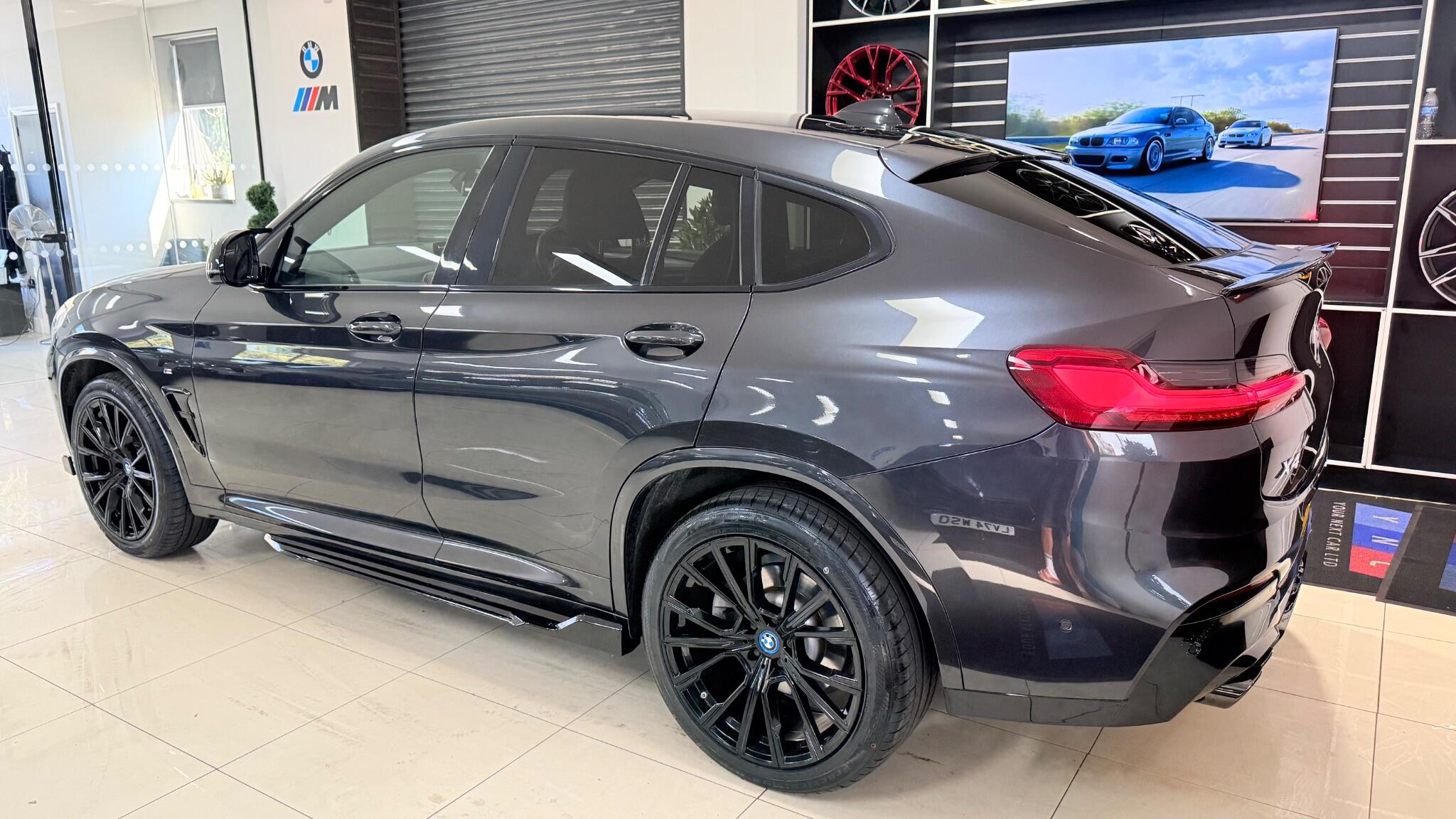 BMW X4 view 42