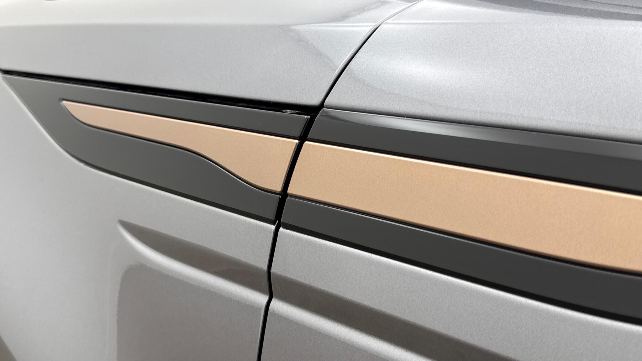 Land Rover Range Rover Evoque view 20