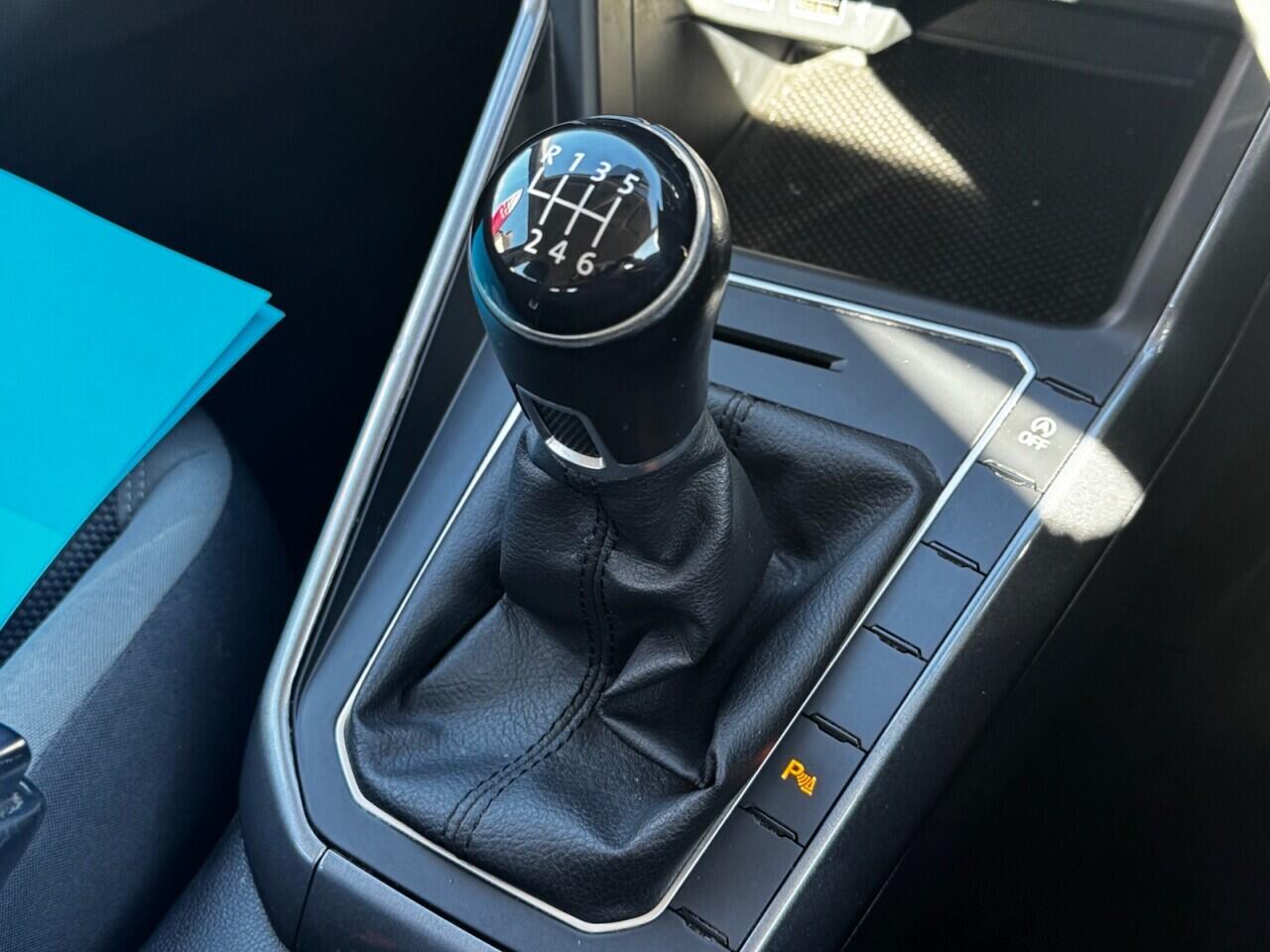 Volkswagen Polo view 38