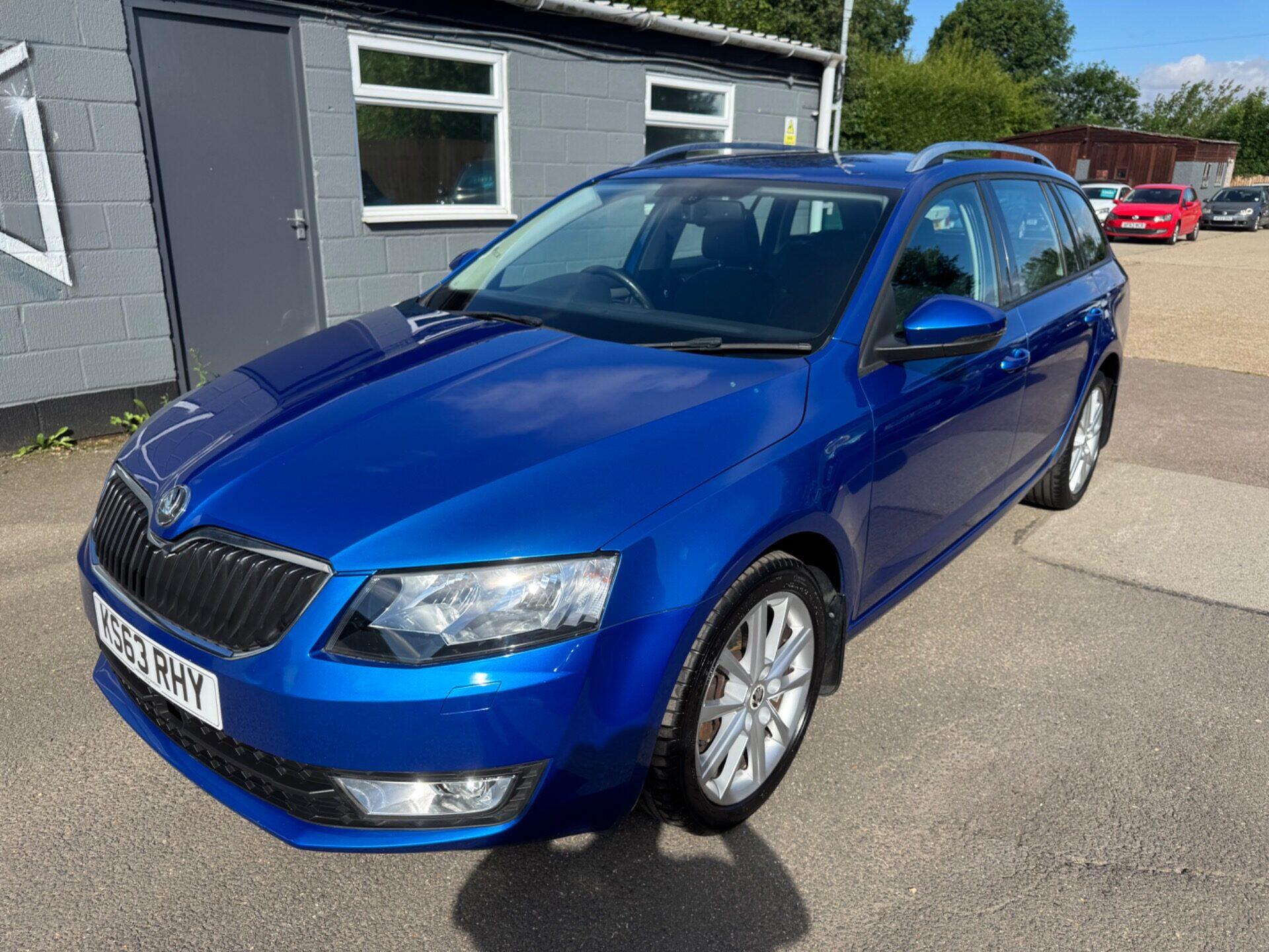 Skoda Octavia view 8