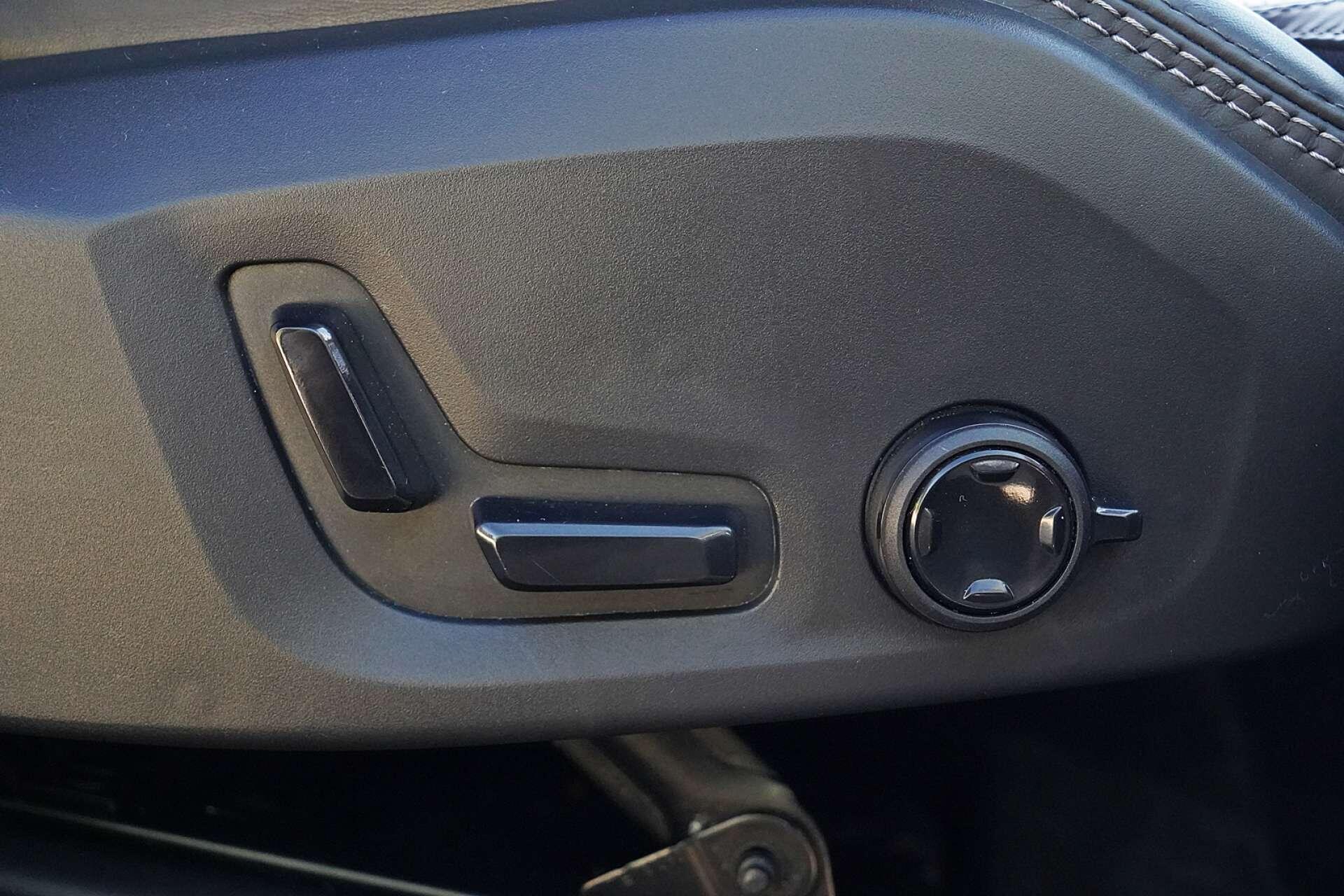 Volvo XC90 view 20