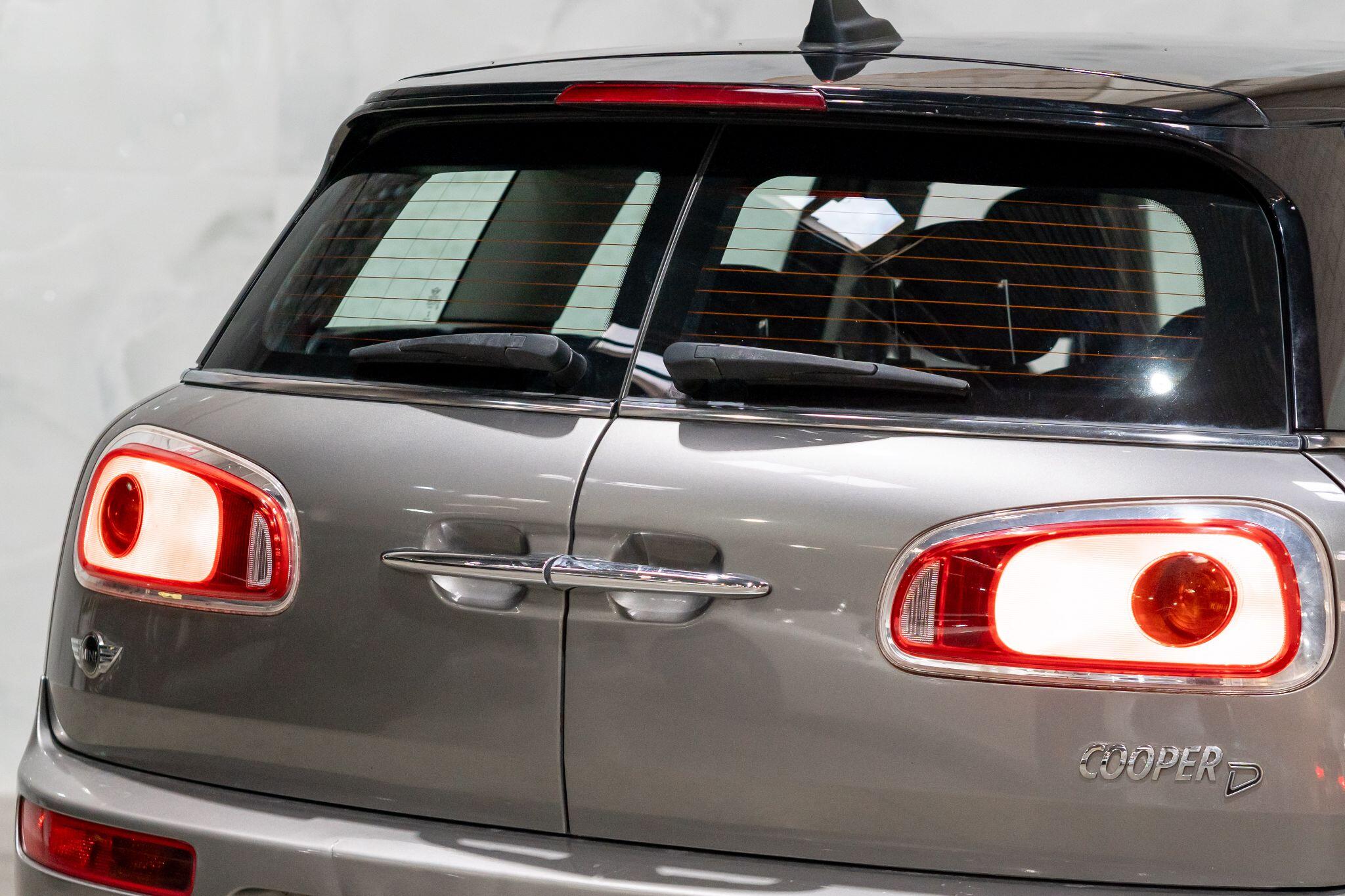 Mini Clubman view 31