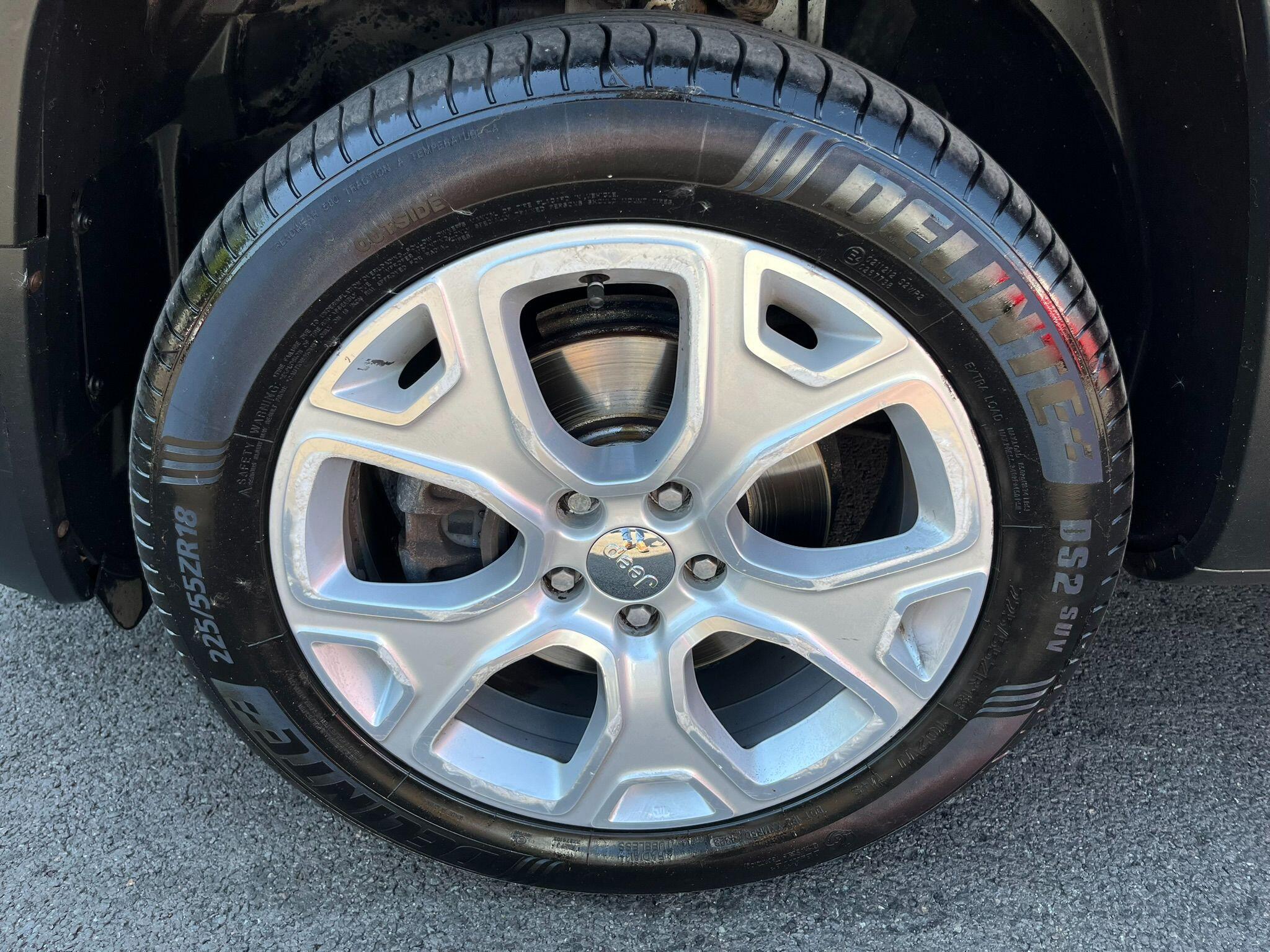 Jeep Renegade view 49