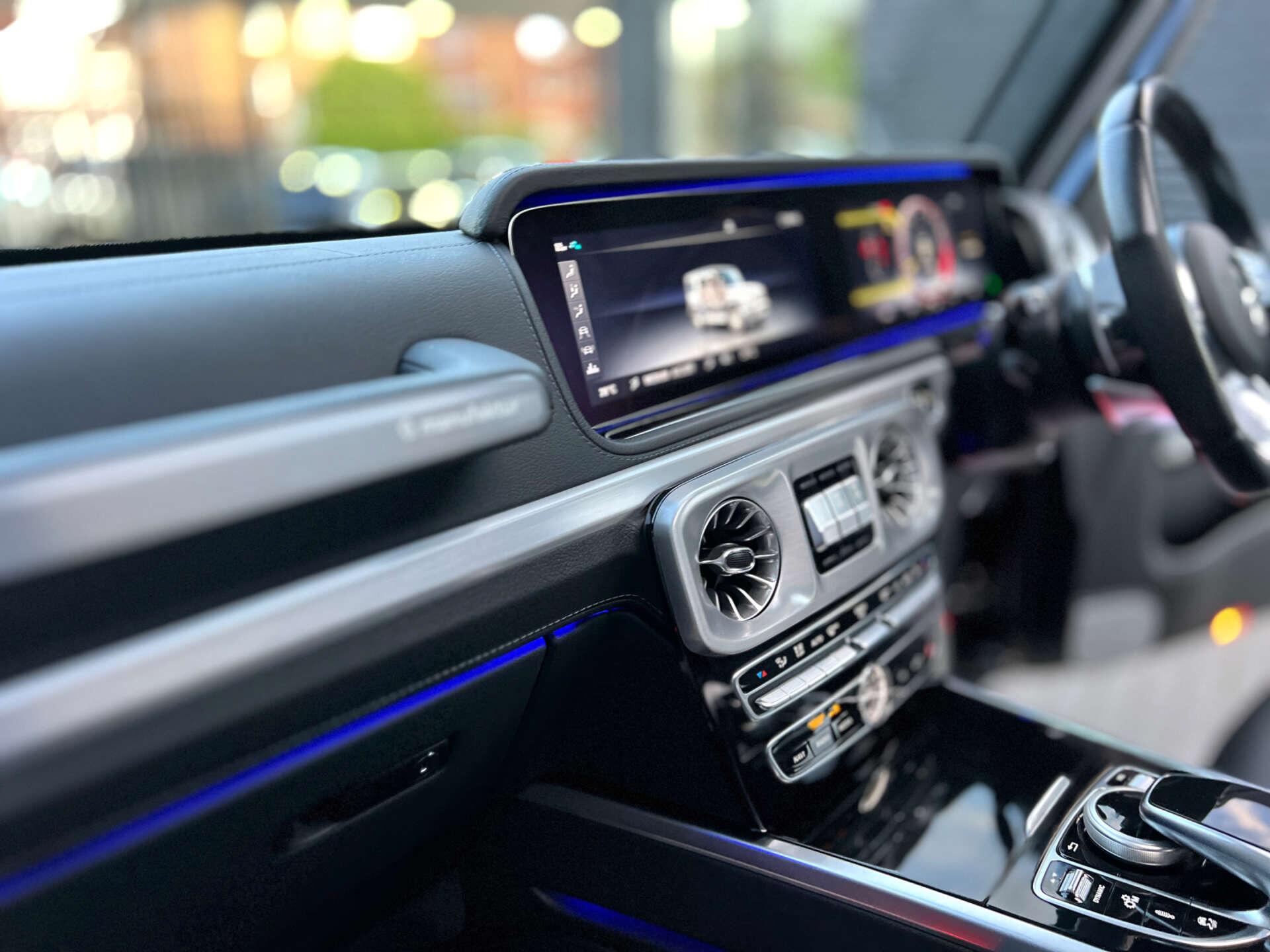 Mercedes-Benz G Class view 26