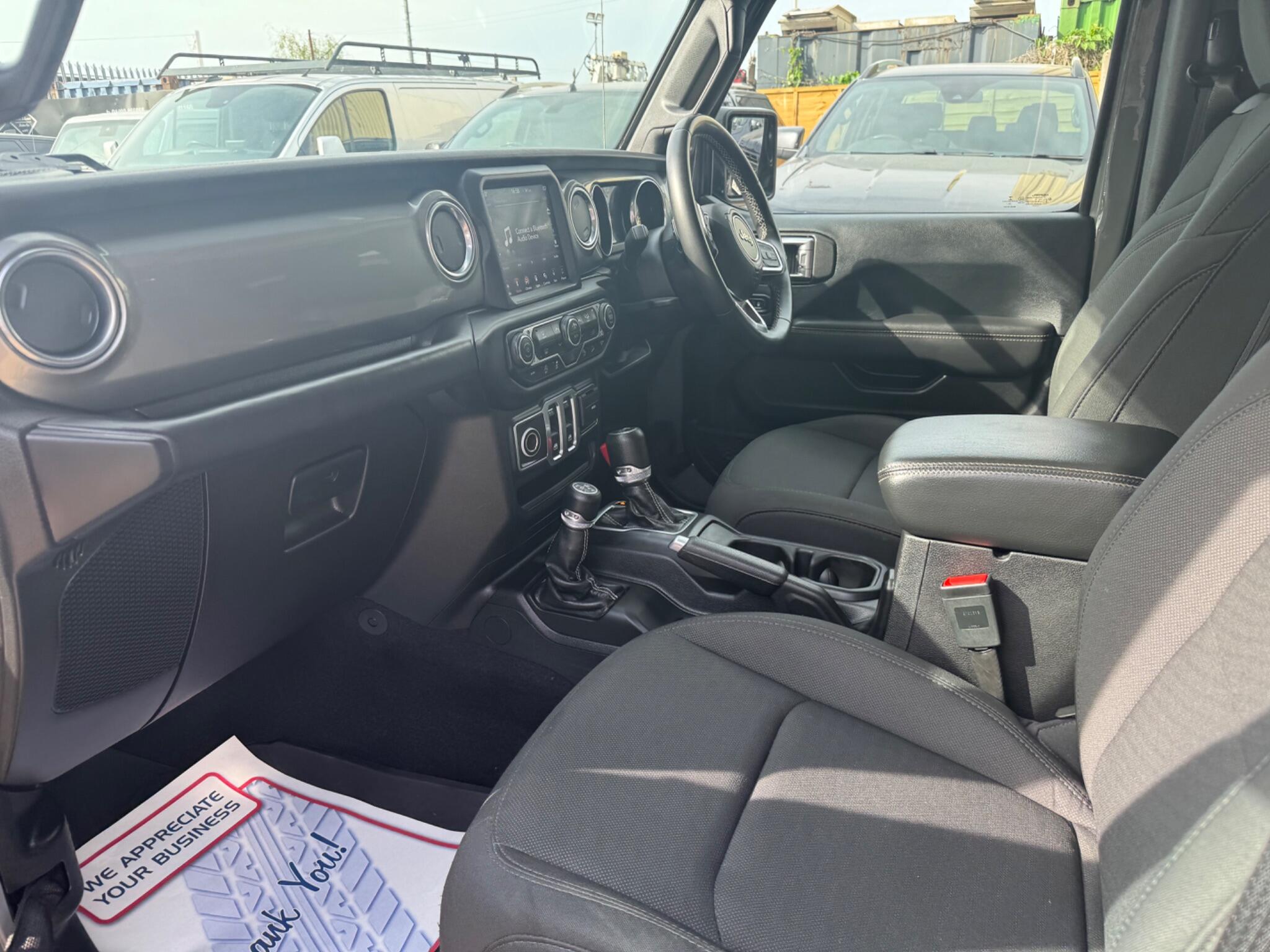 Jeep Wrangler view 46
