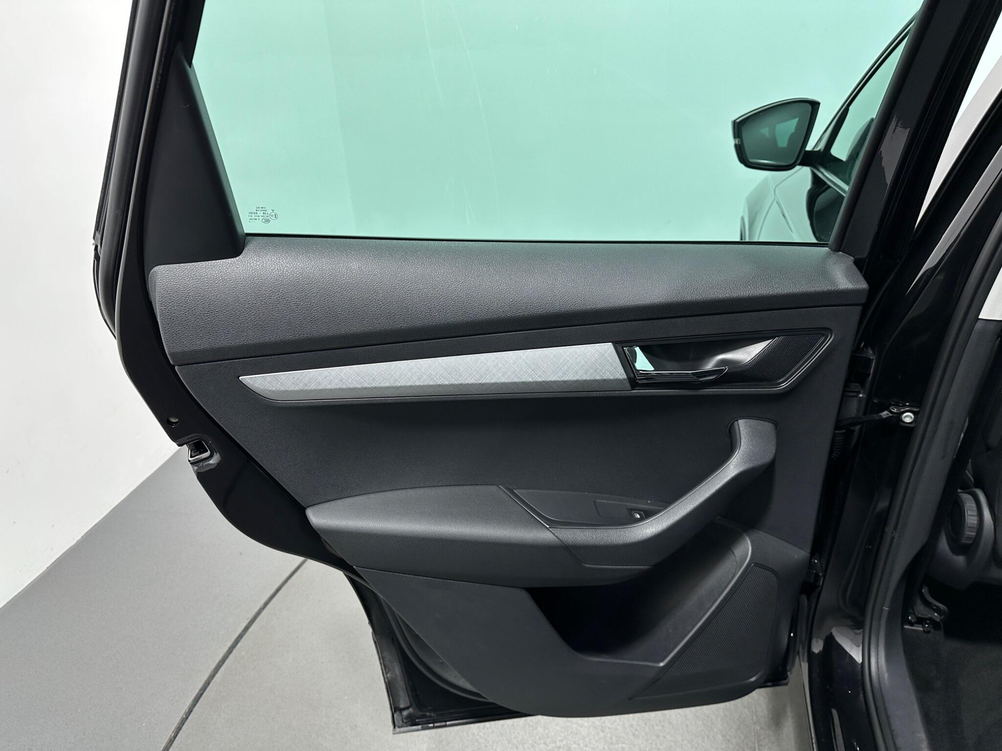 Skoda Karoq view 38