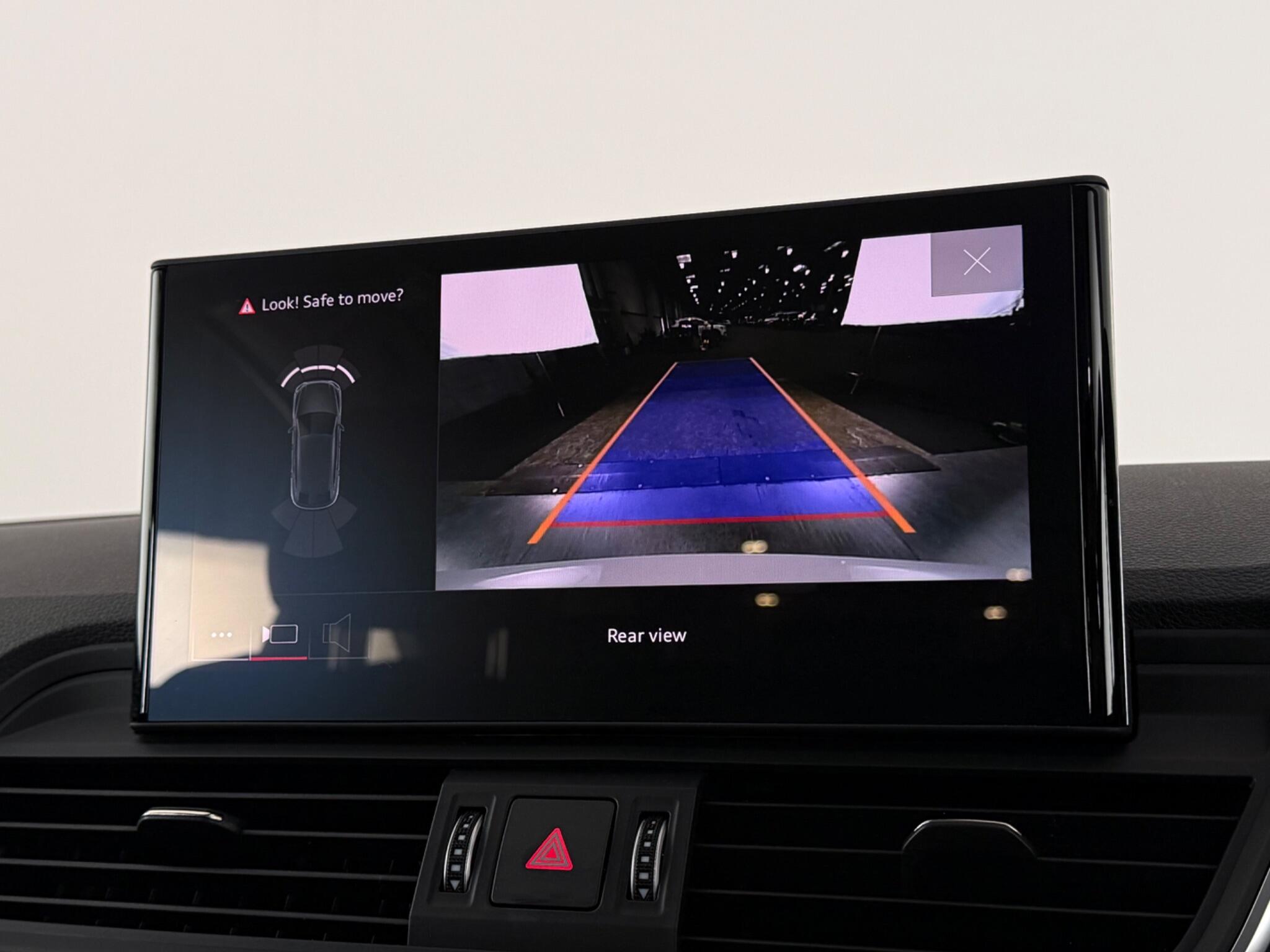 Audi Q5 view 26