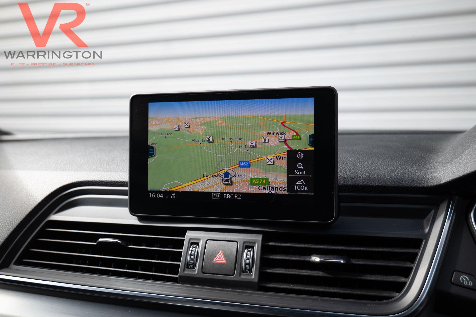 Audi Q5 view 28