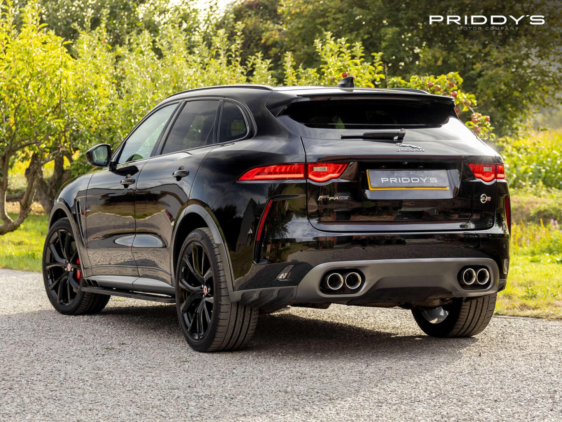 Jaguar F-Pace view 48