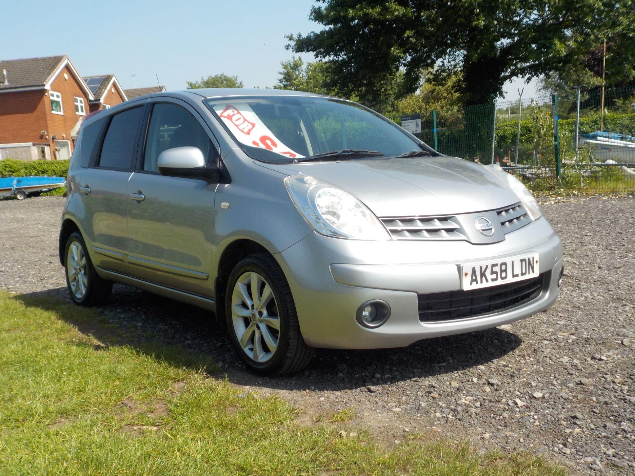 Nissan Note 1.6 16V Tekna Auto Euro 4 5dr