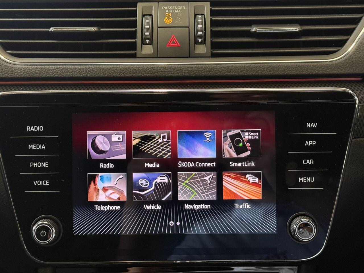 Skoda Superb view 45