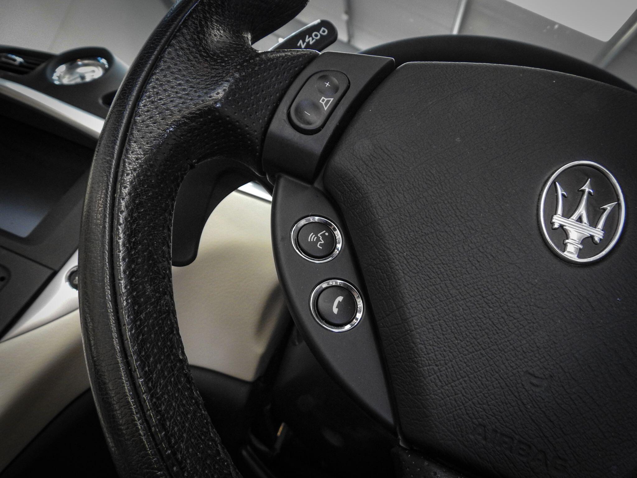Maserati Grancabrio view 23