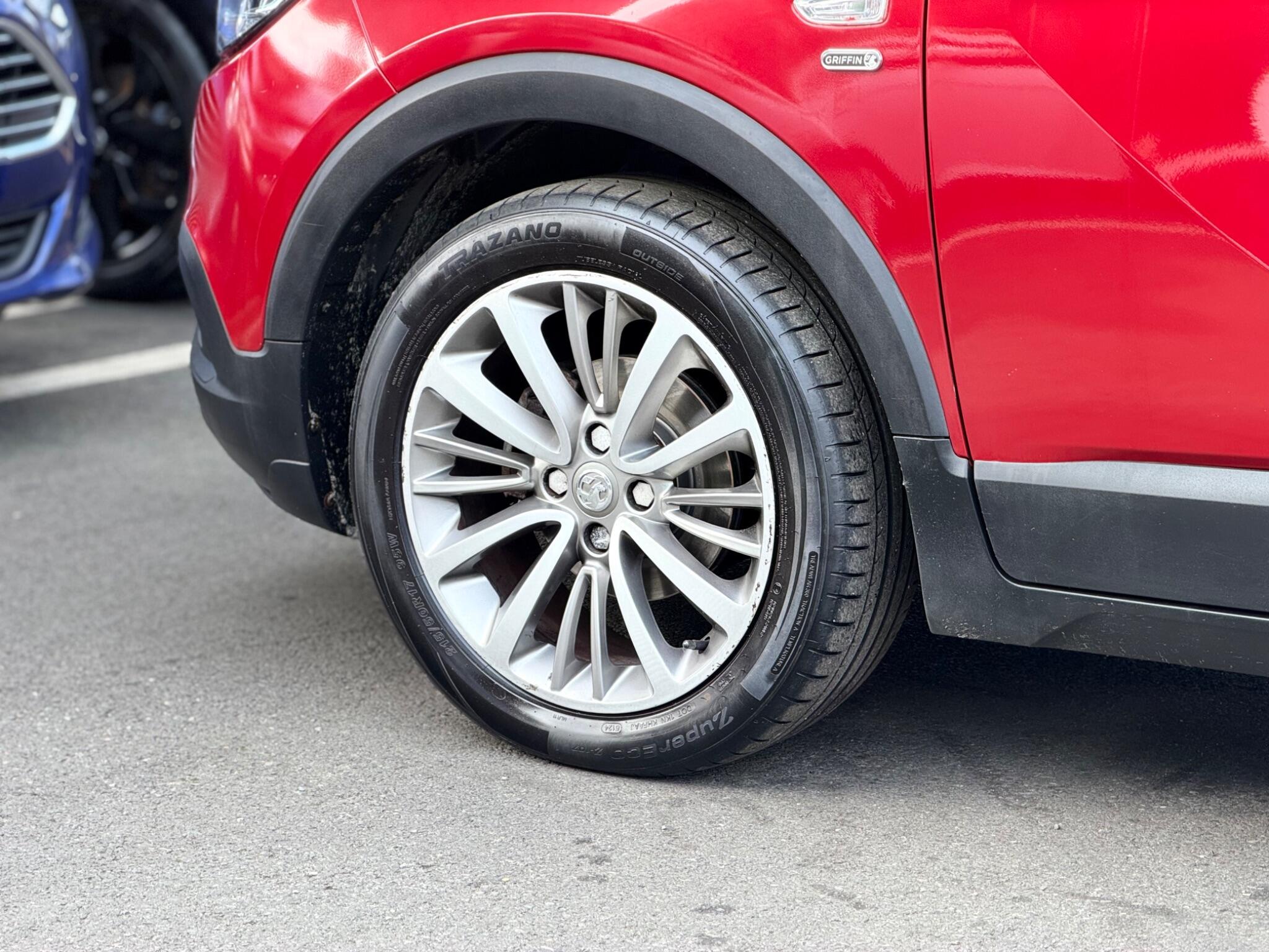 Vauxhall Crossland X view 21