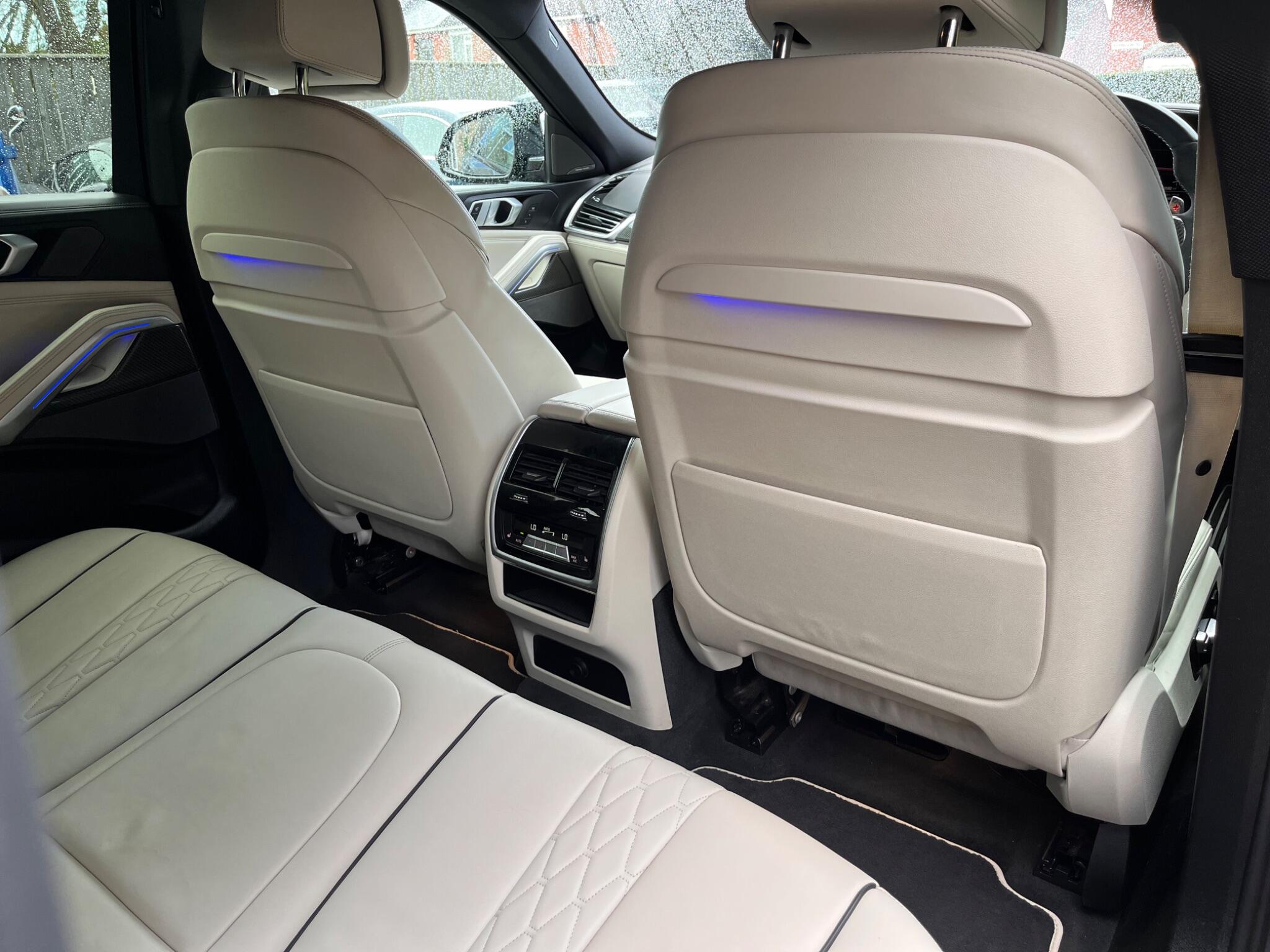 BMW X6 view 55