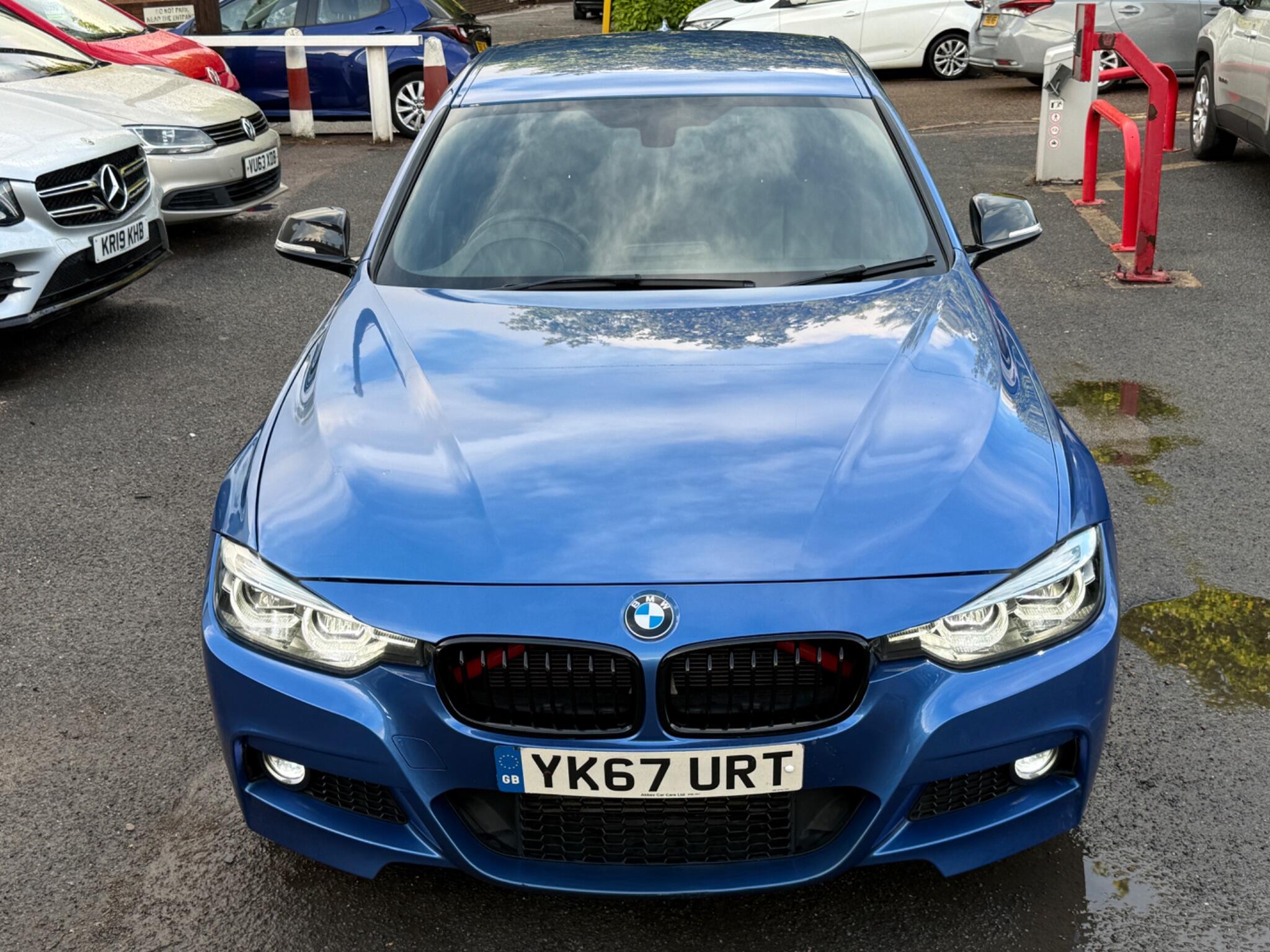 BMW 3 Series - Image 7