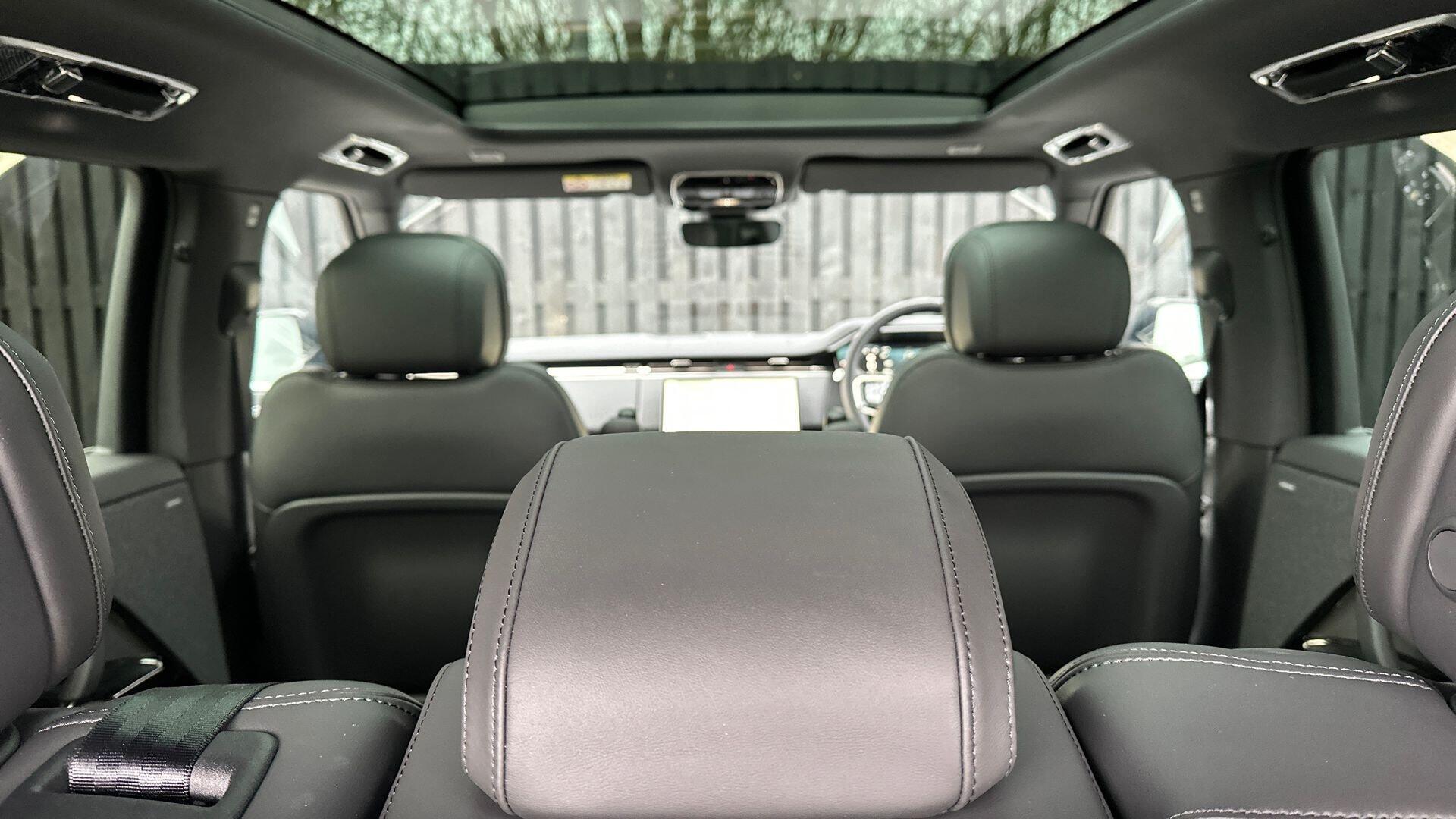 Land Rover Range Rover Sport view 36