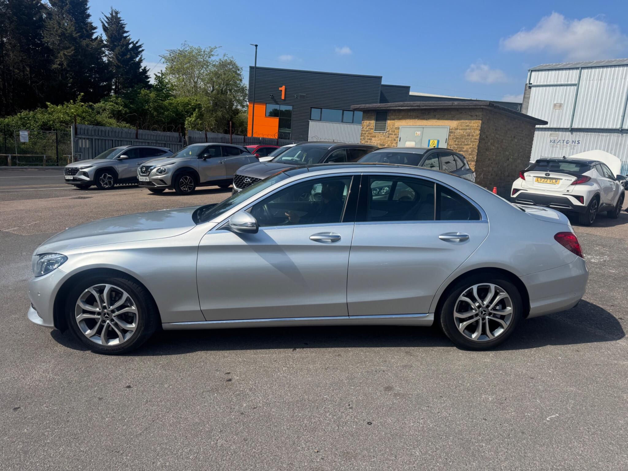 Mercedes-Benz C Class view 7