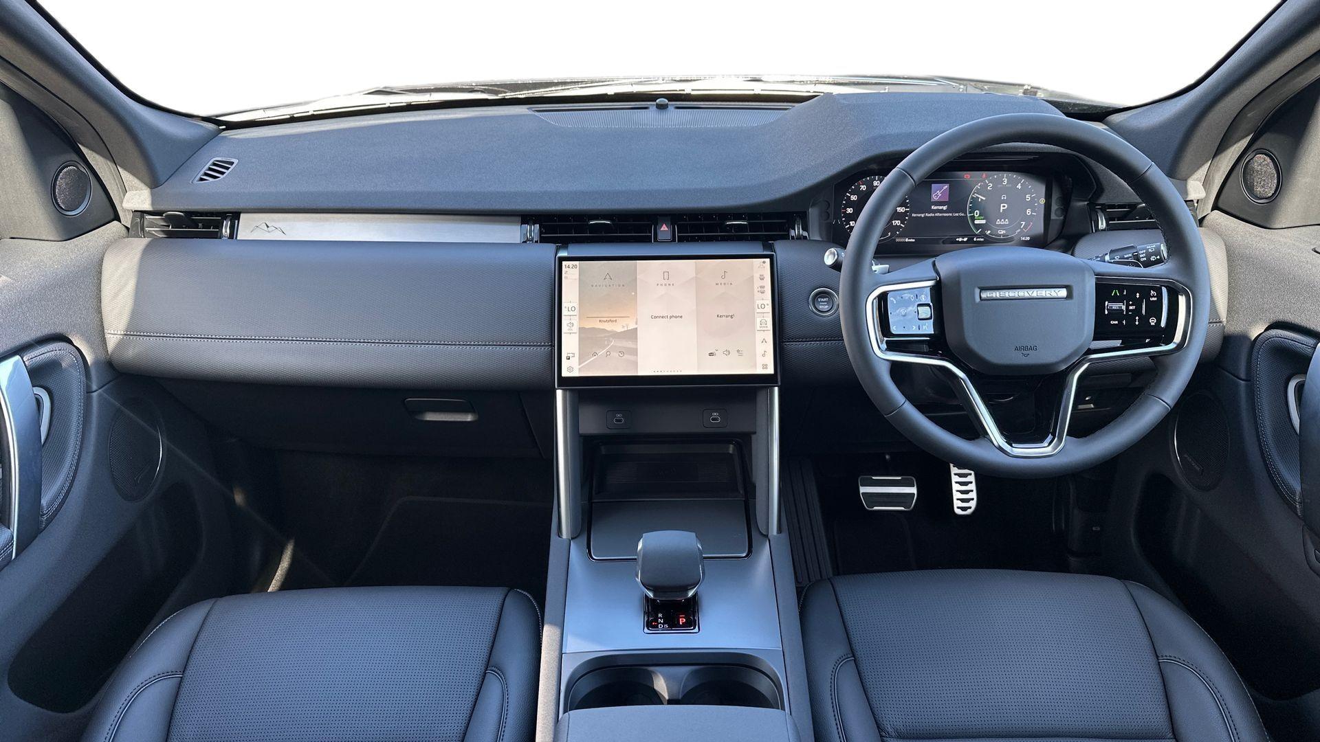 Land Rover Discovery Sport view 10