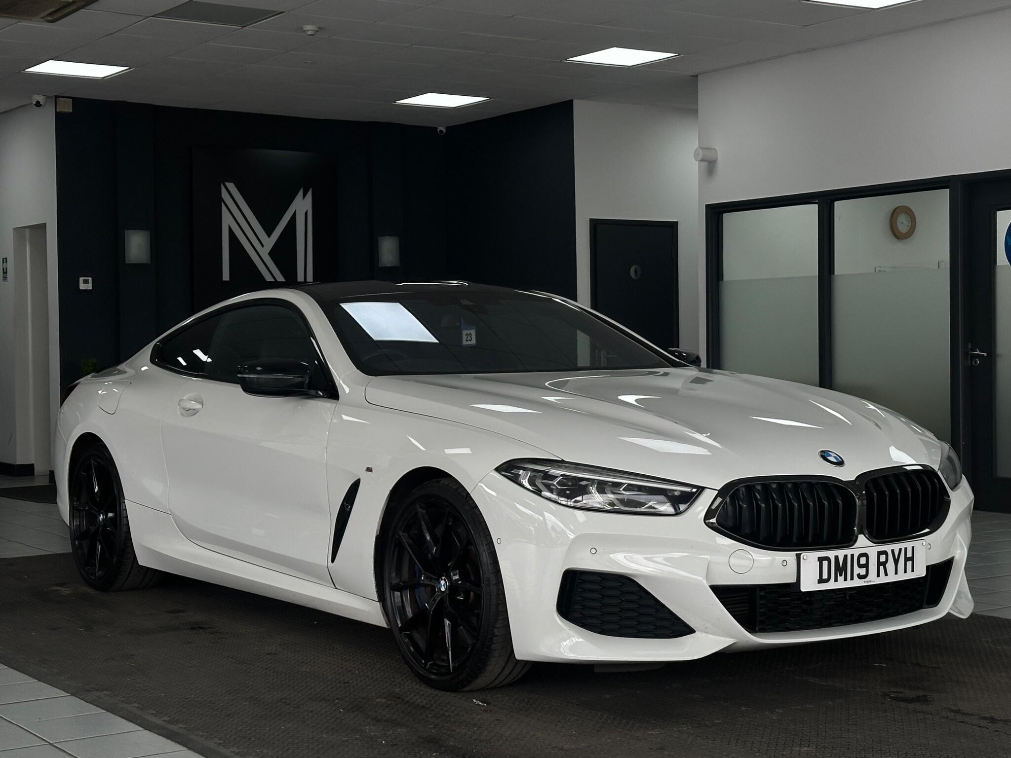 BMW 8 Series main image
