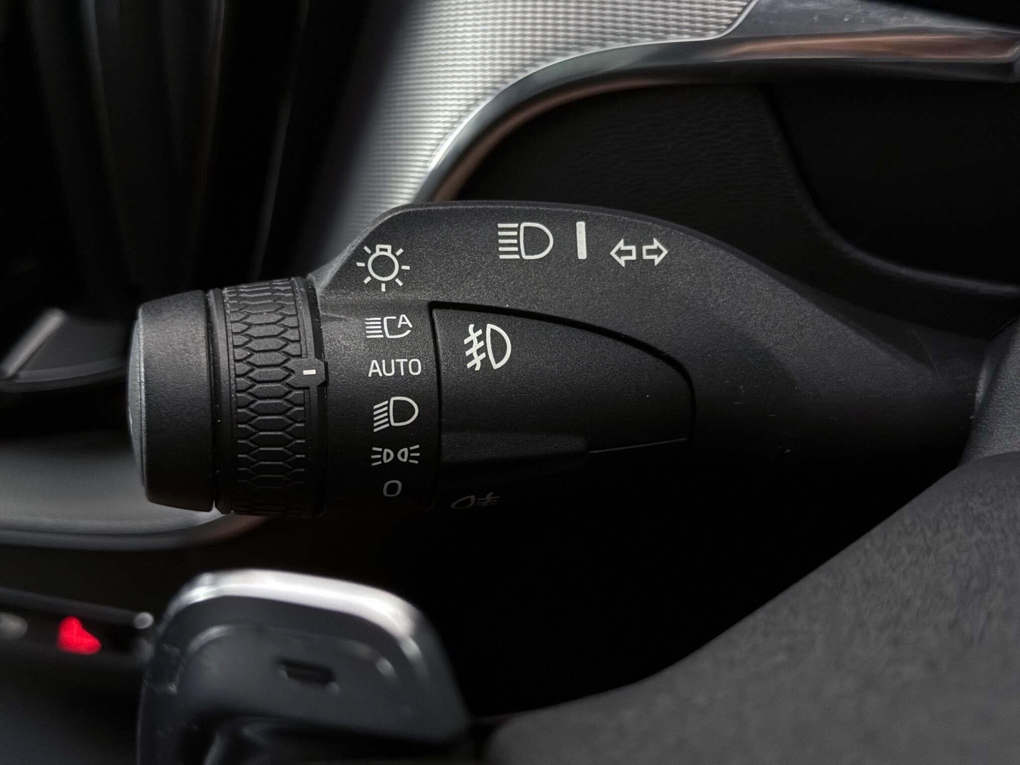 Volvo XC60 view 19