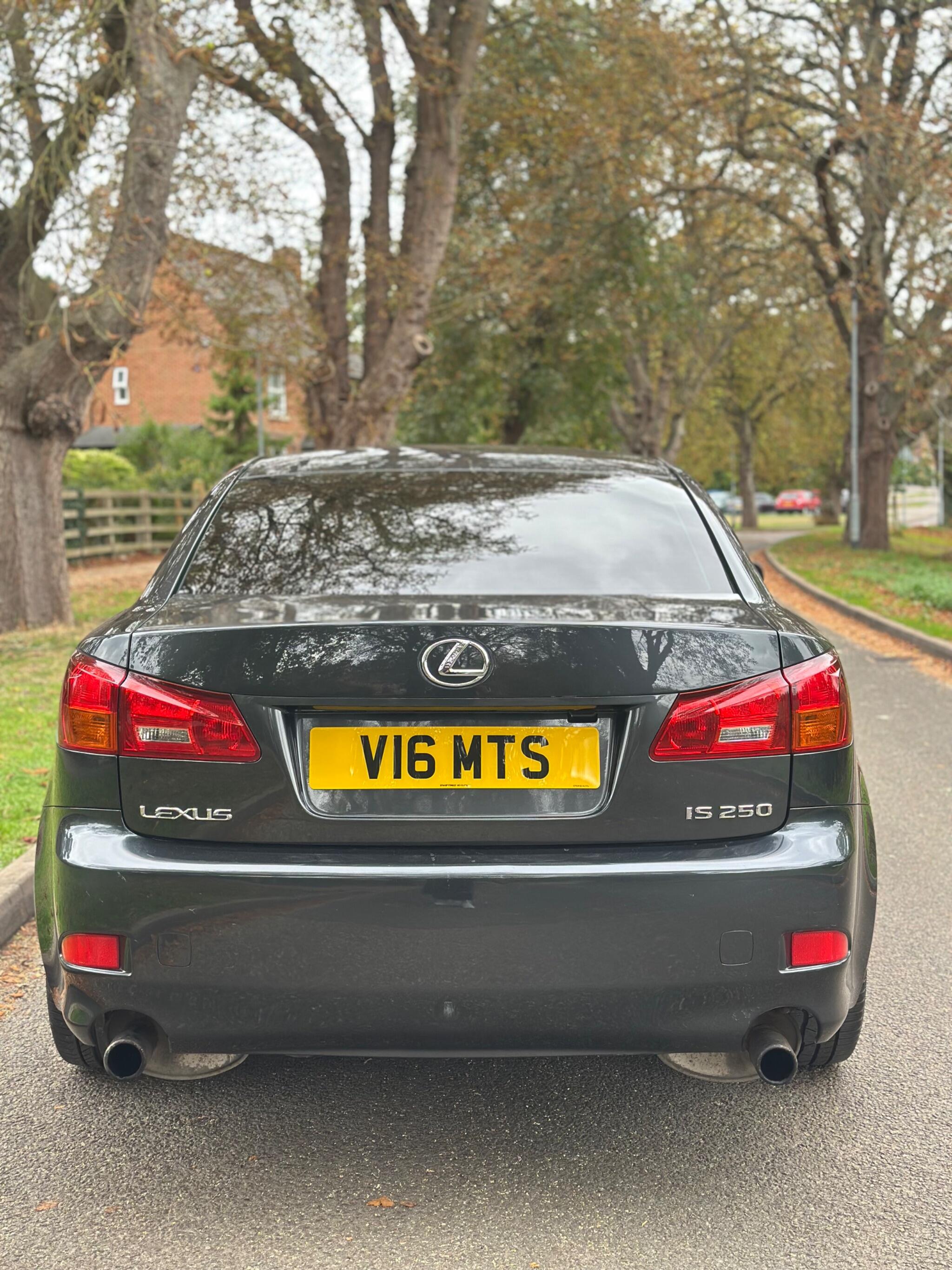 2008 Lexus IS image 6