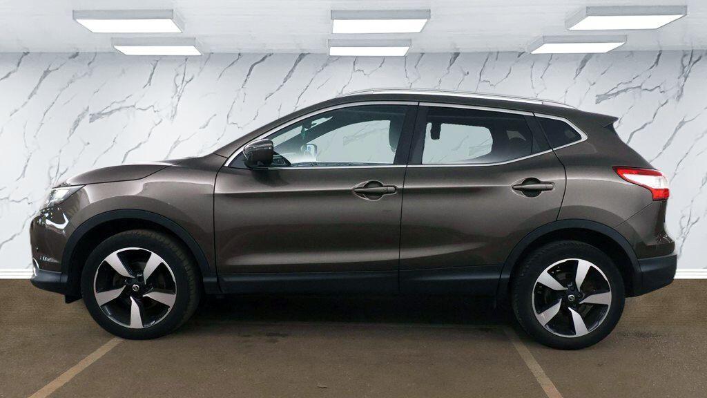 Nissan Qashqai view 9