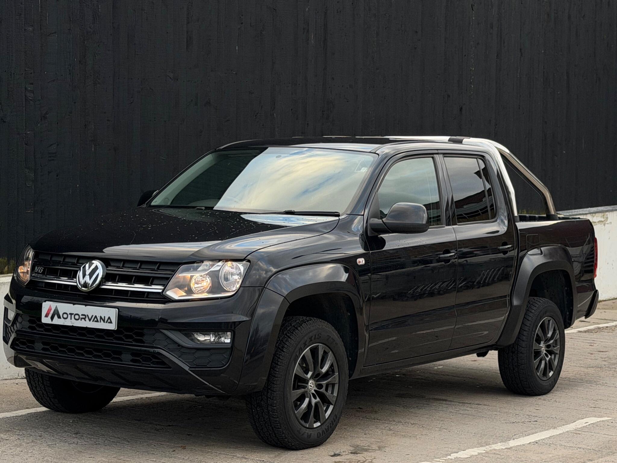 Volkswagen Amarok view 9