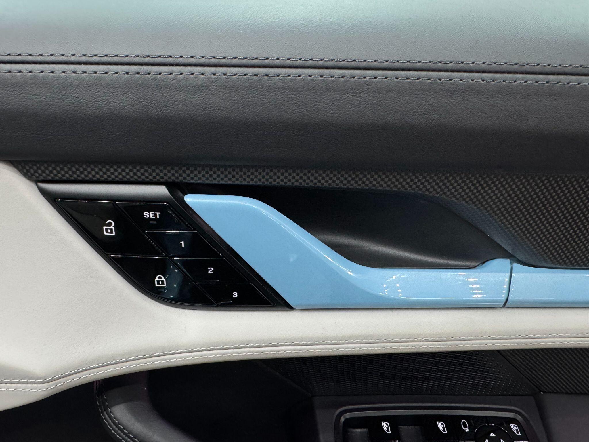 Porsche Taycan view 12