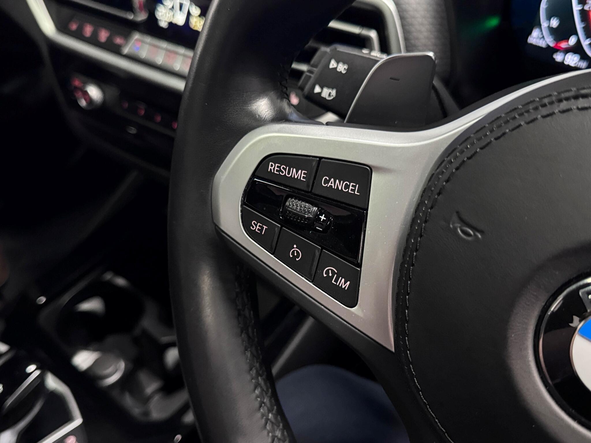 BMW X3 view 13