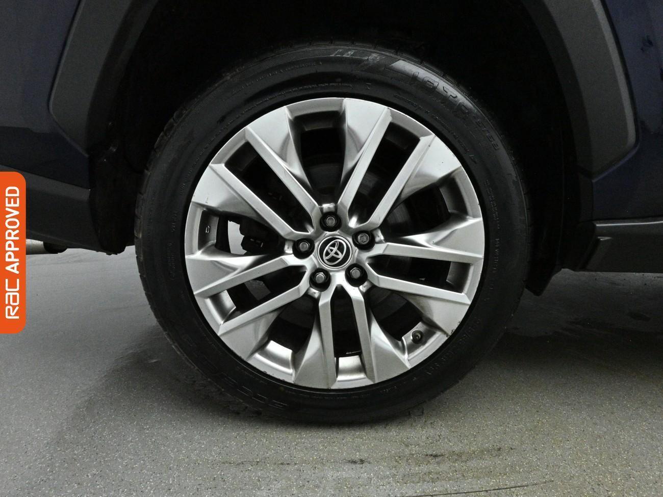 Toyota Rav4 view 14