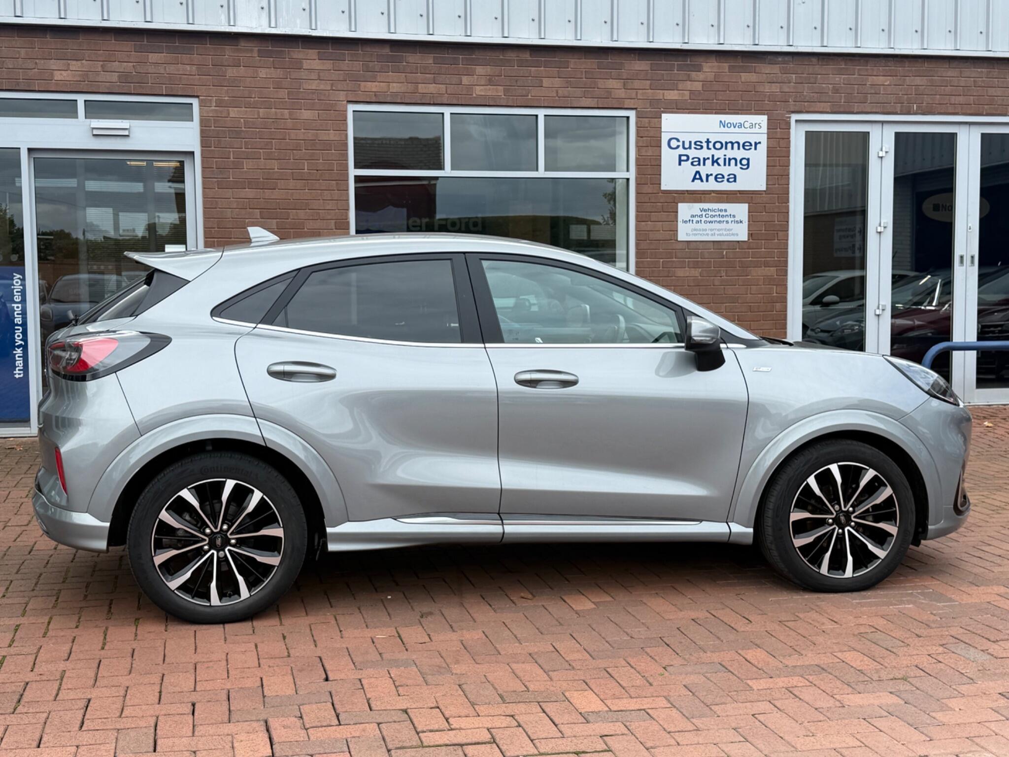 Ford Puma view 17