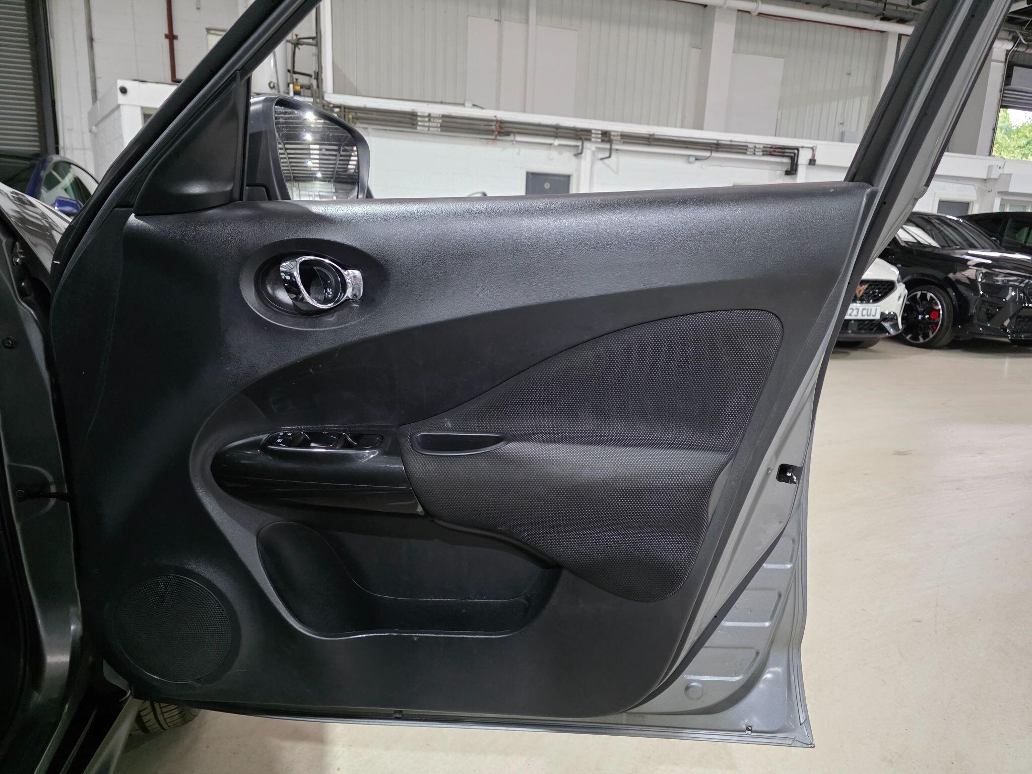 Nissan Juke view 11