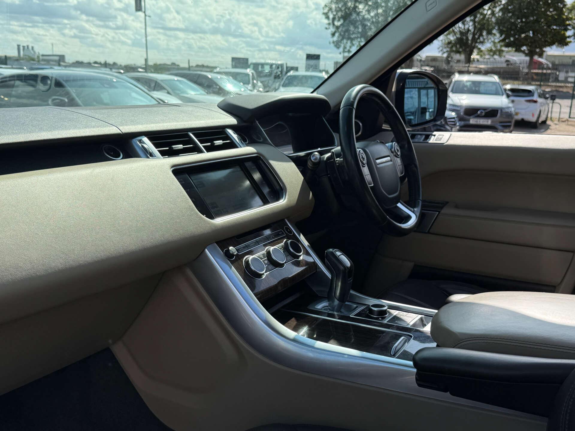Land Rover Range Rover Sport view 73