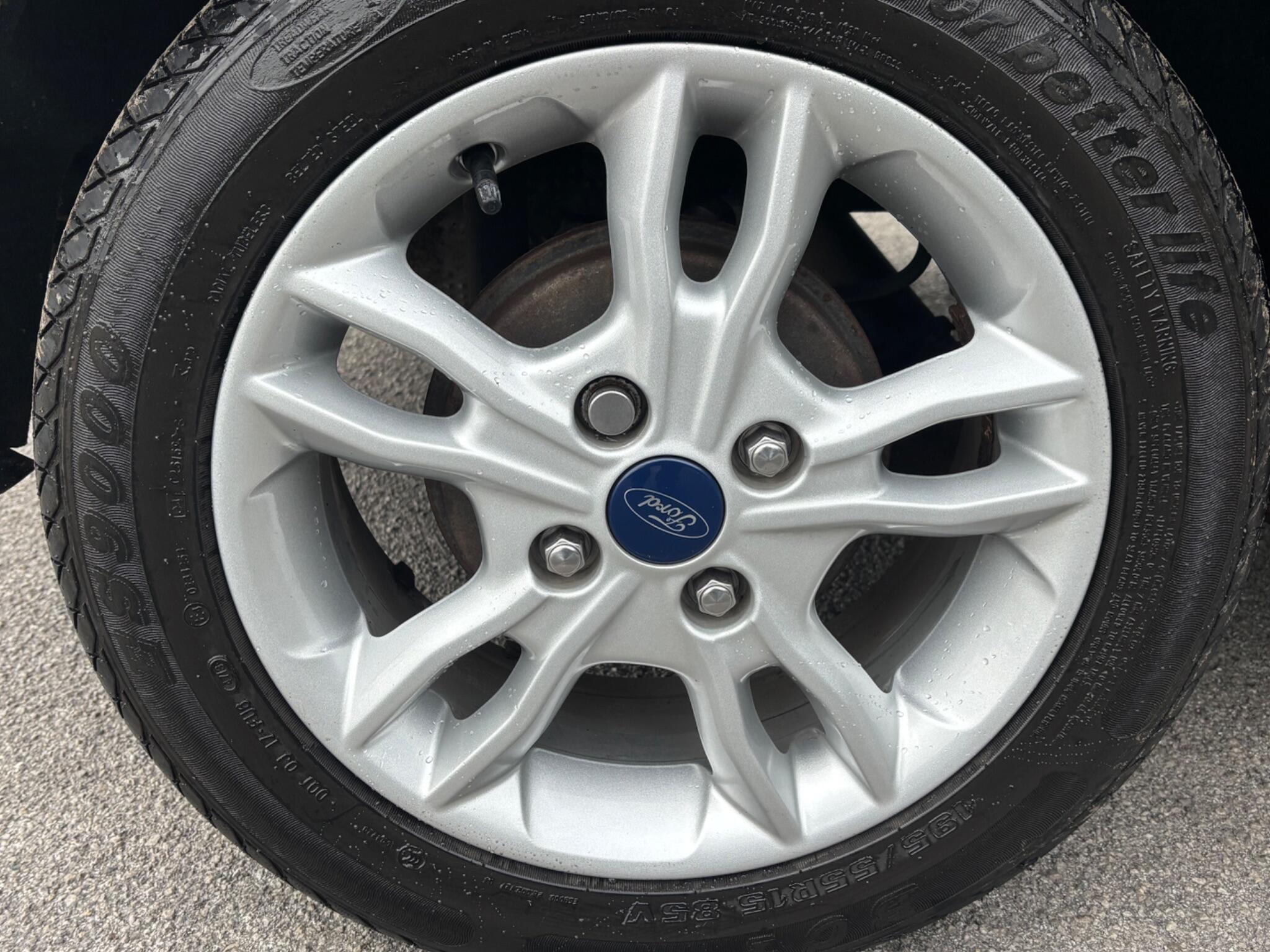Ford Fiesta view 20