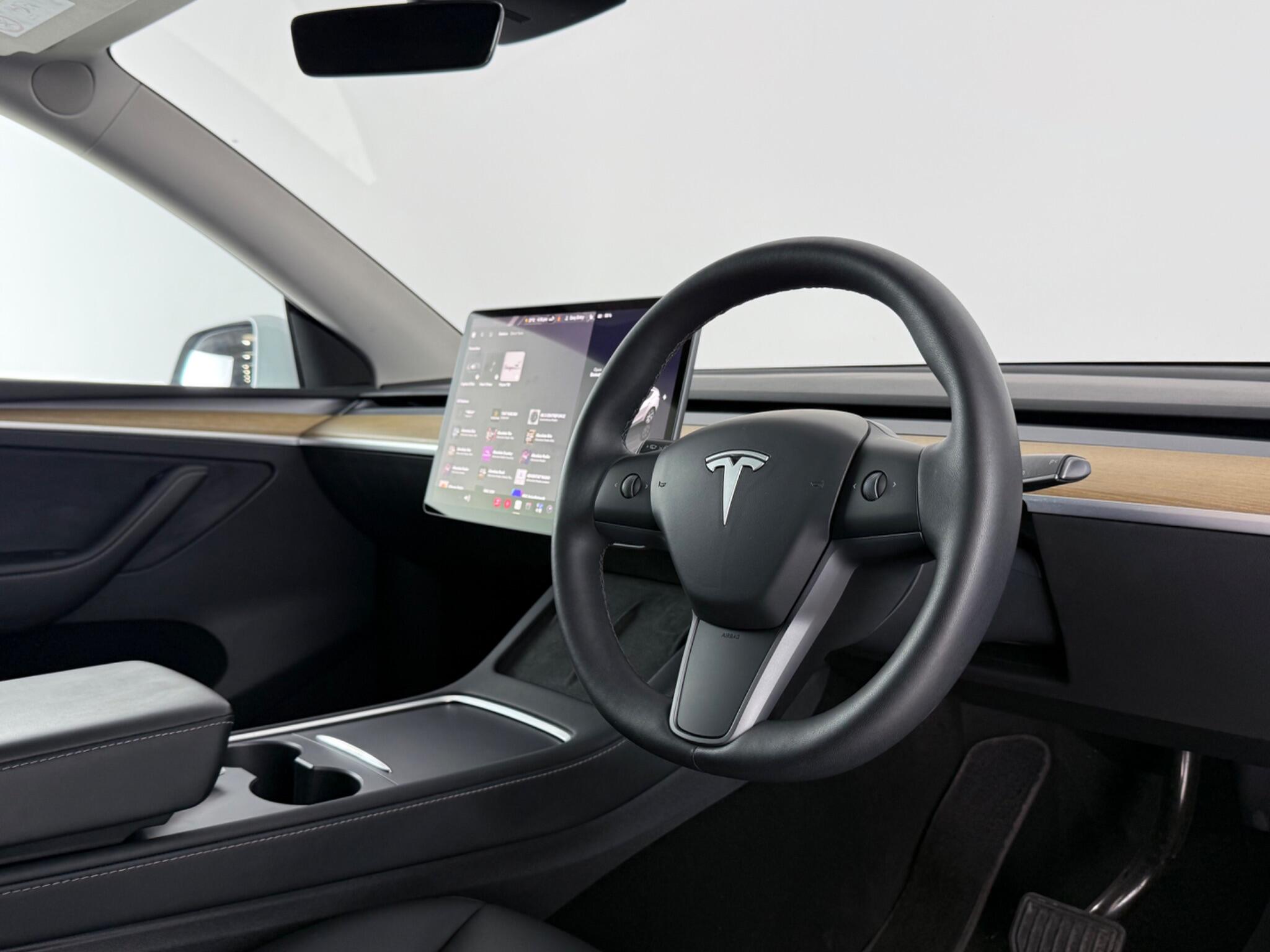 Tesla Model Y view 3