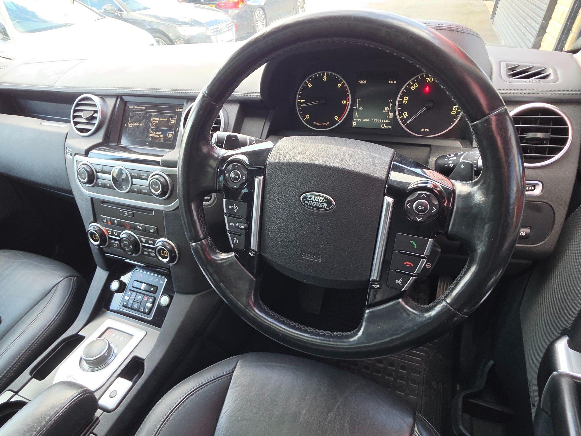 Land Rover Discovery view 36