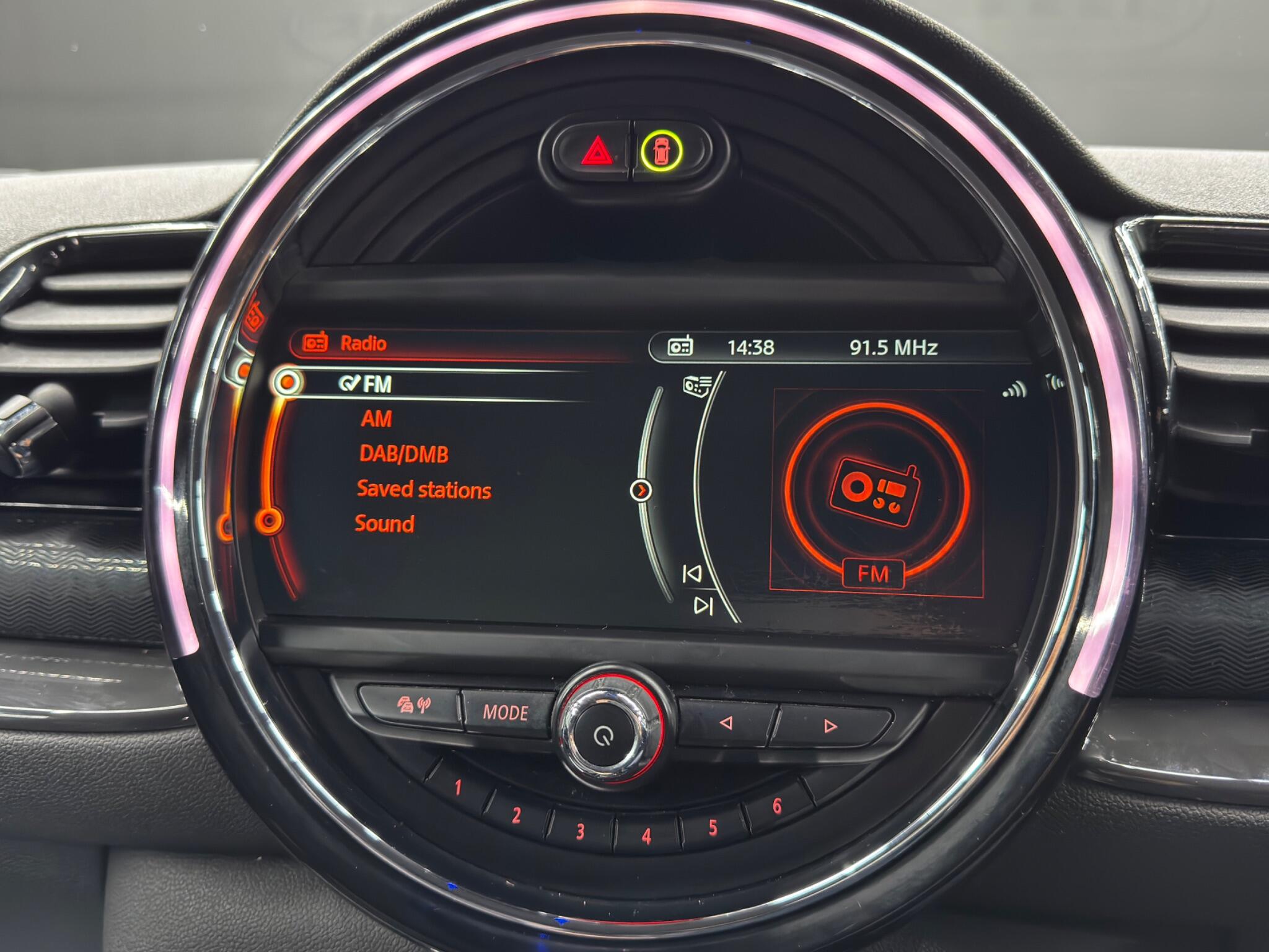 Mini Clubman view 31