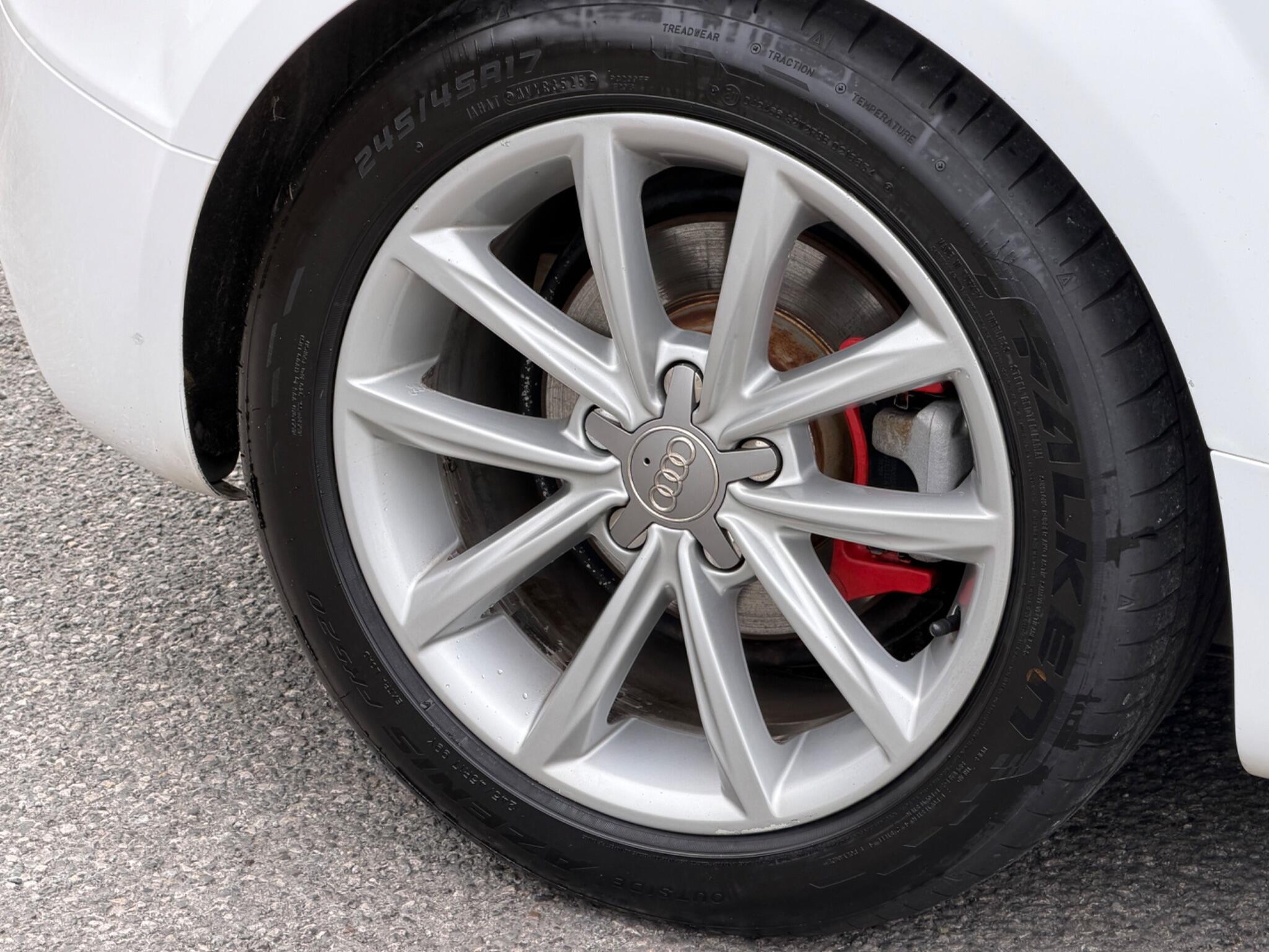 Audi TT view 46