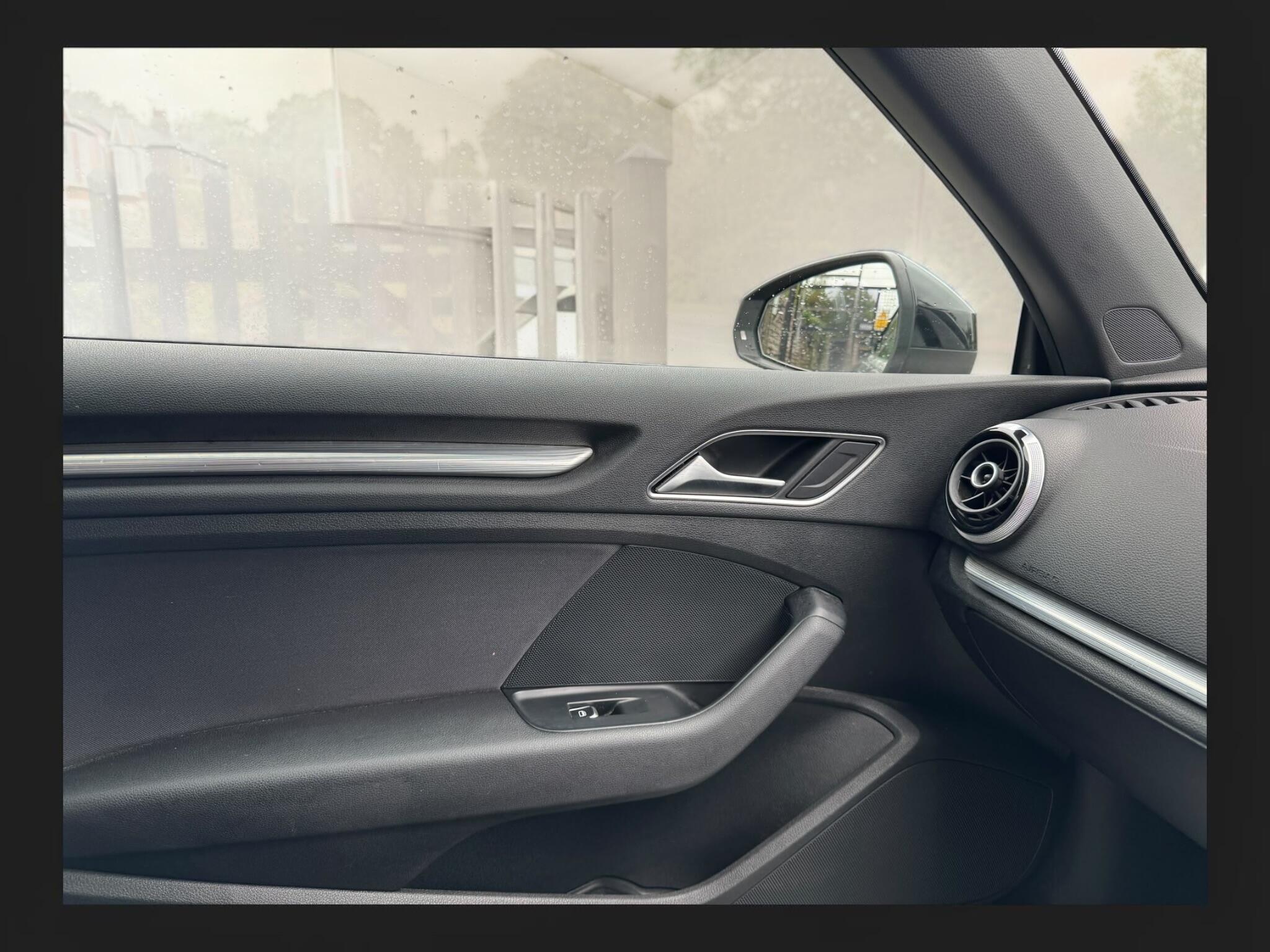 Audi A3 view 36