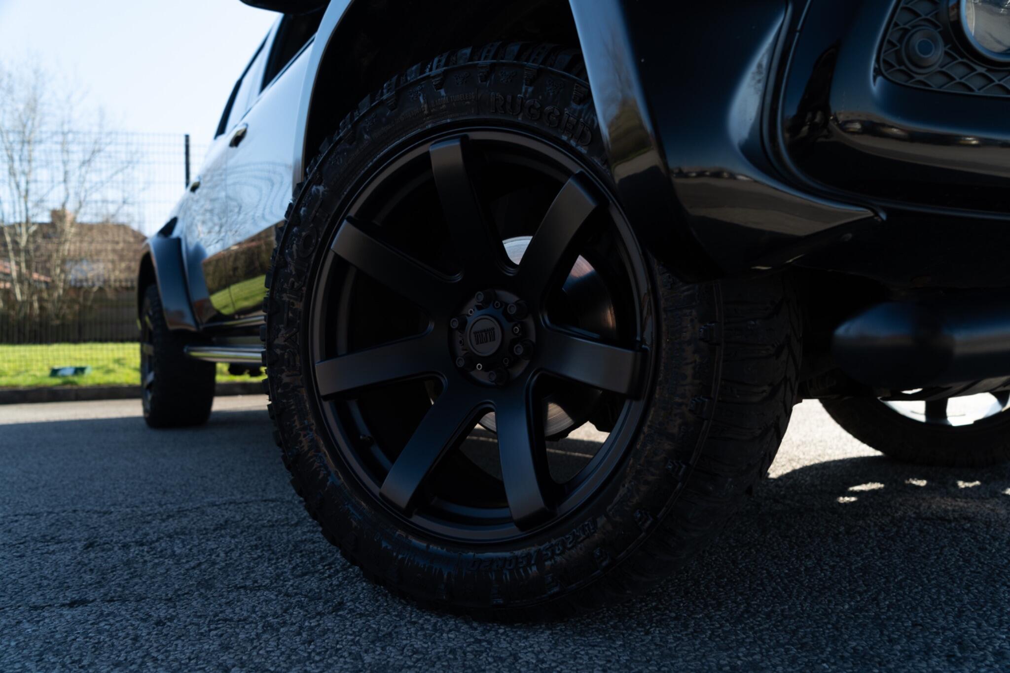Mercedes-Benz X-Class view 60