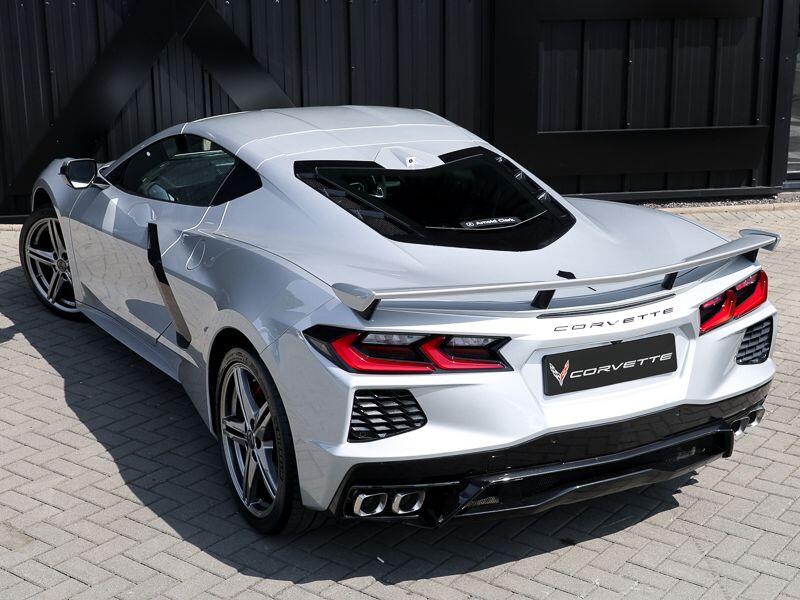 Chevrolet Corvette view 18