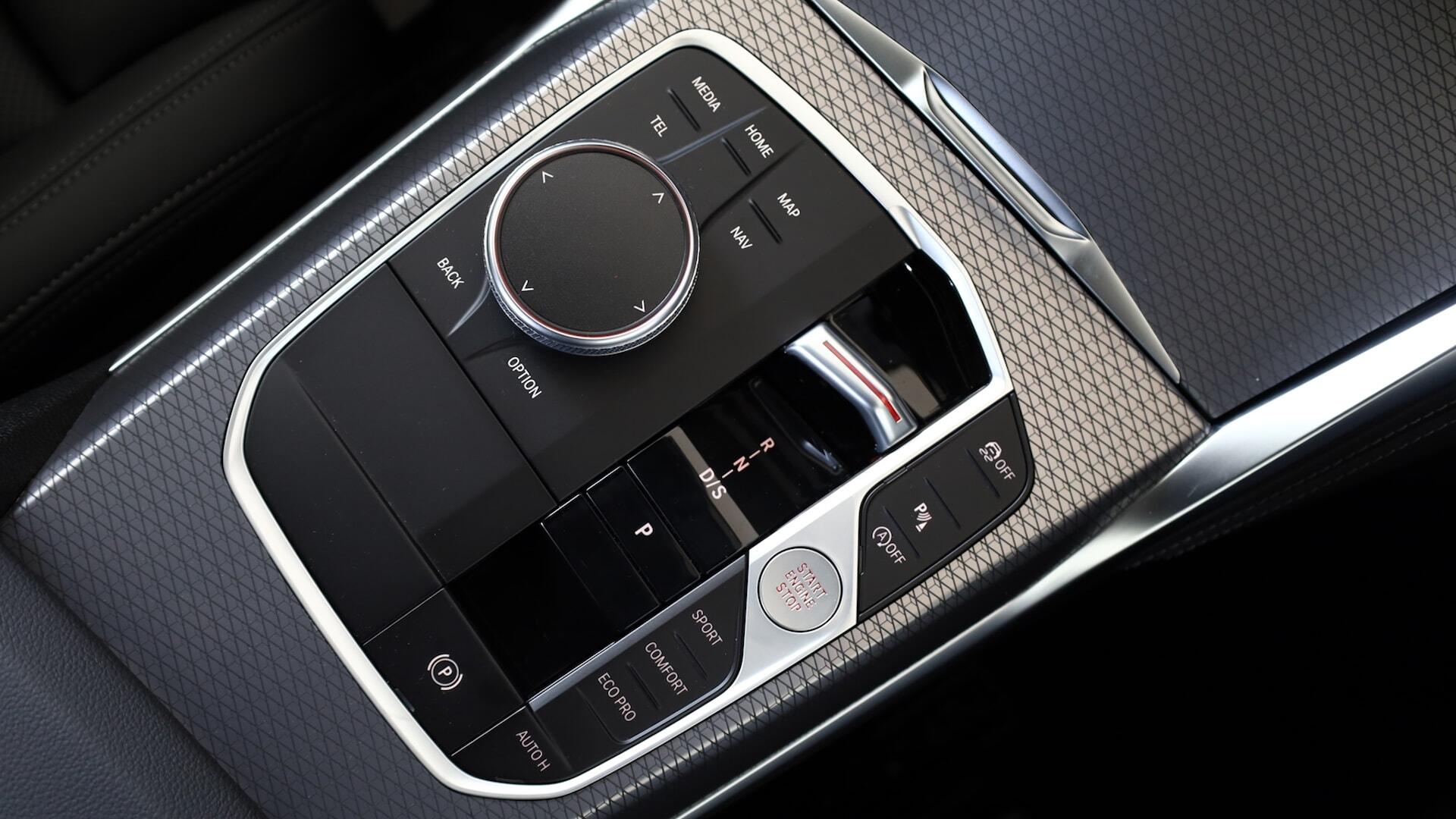 BMW 4 Series view 10