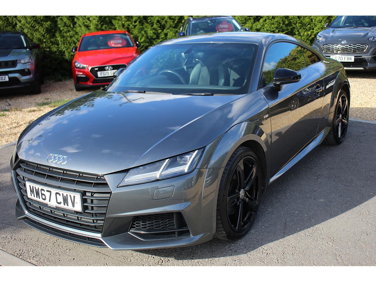 Audi TT view 5