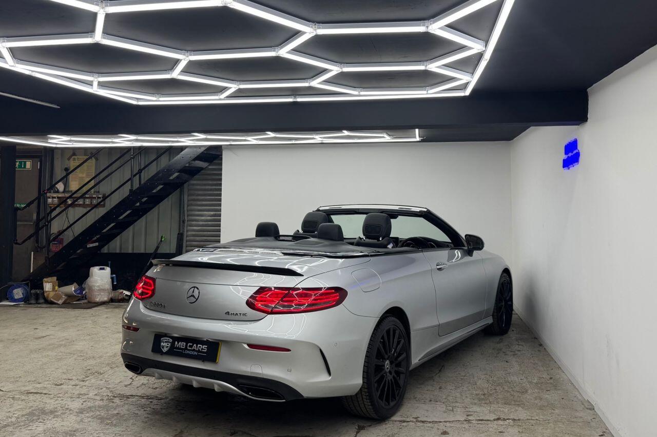 Mercedes-Benz C-Class view 40