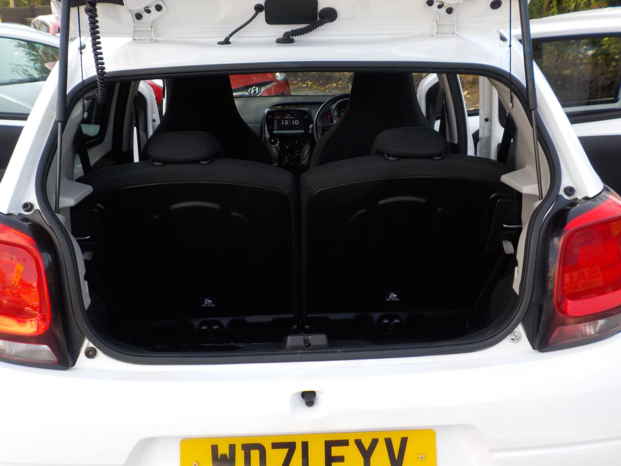 Citroen C1 1.0 VTi Shine Euro 6 (s/s) 5dr