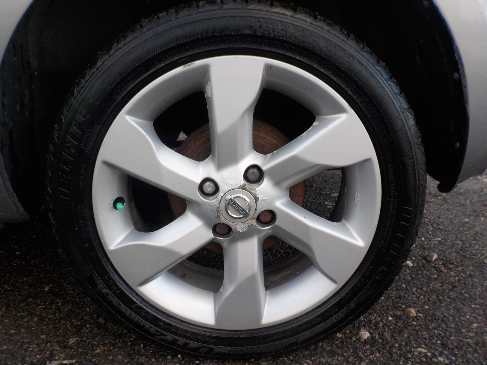 Nissan Note 1.4 16V n-tec Euro 4 5dr