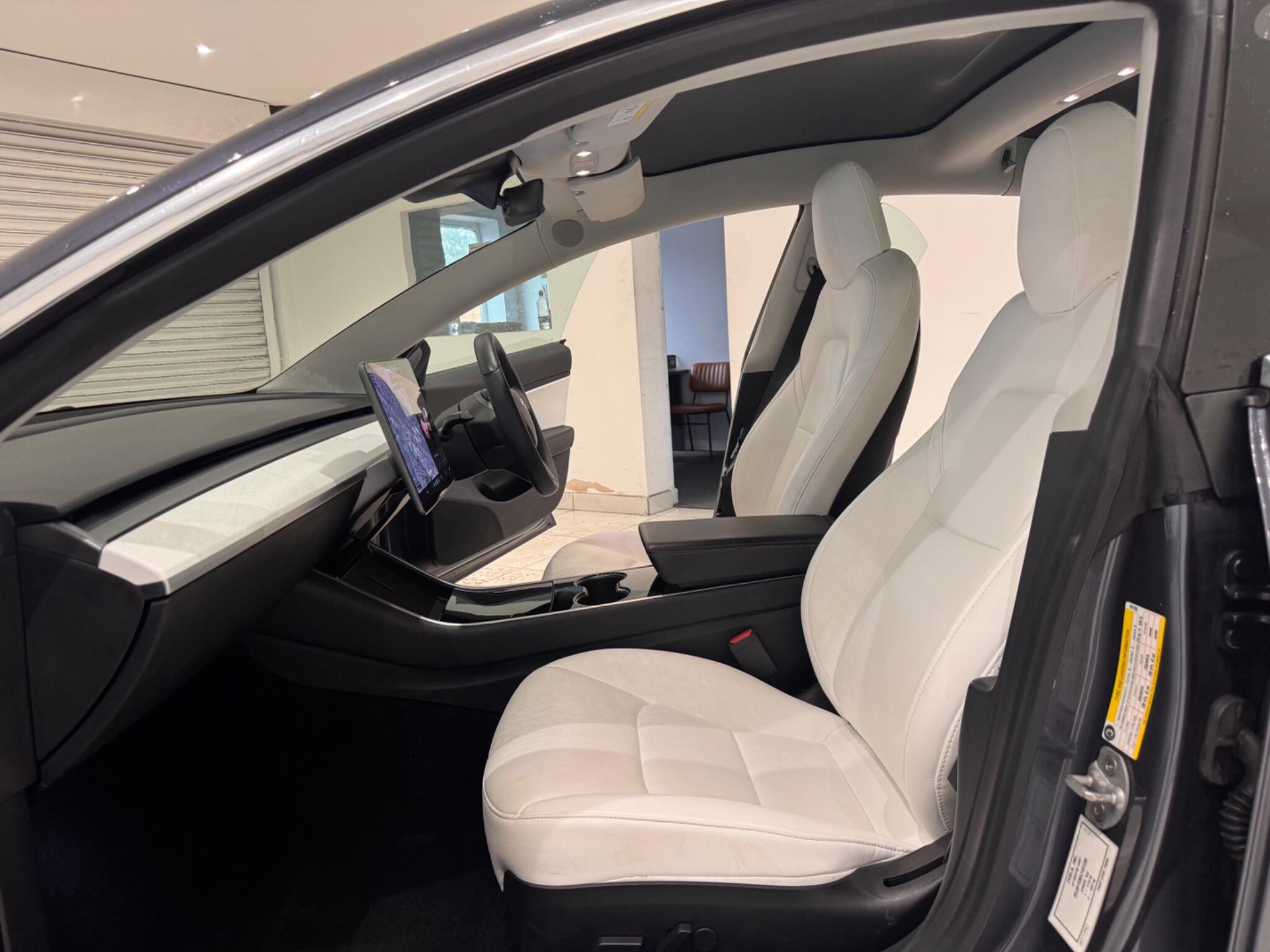 Tesla Model 3 view 11